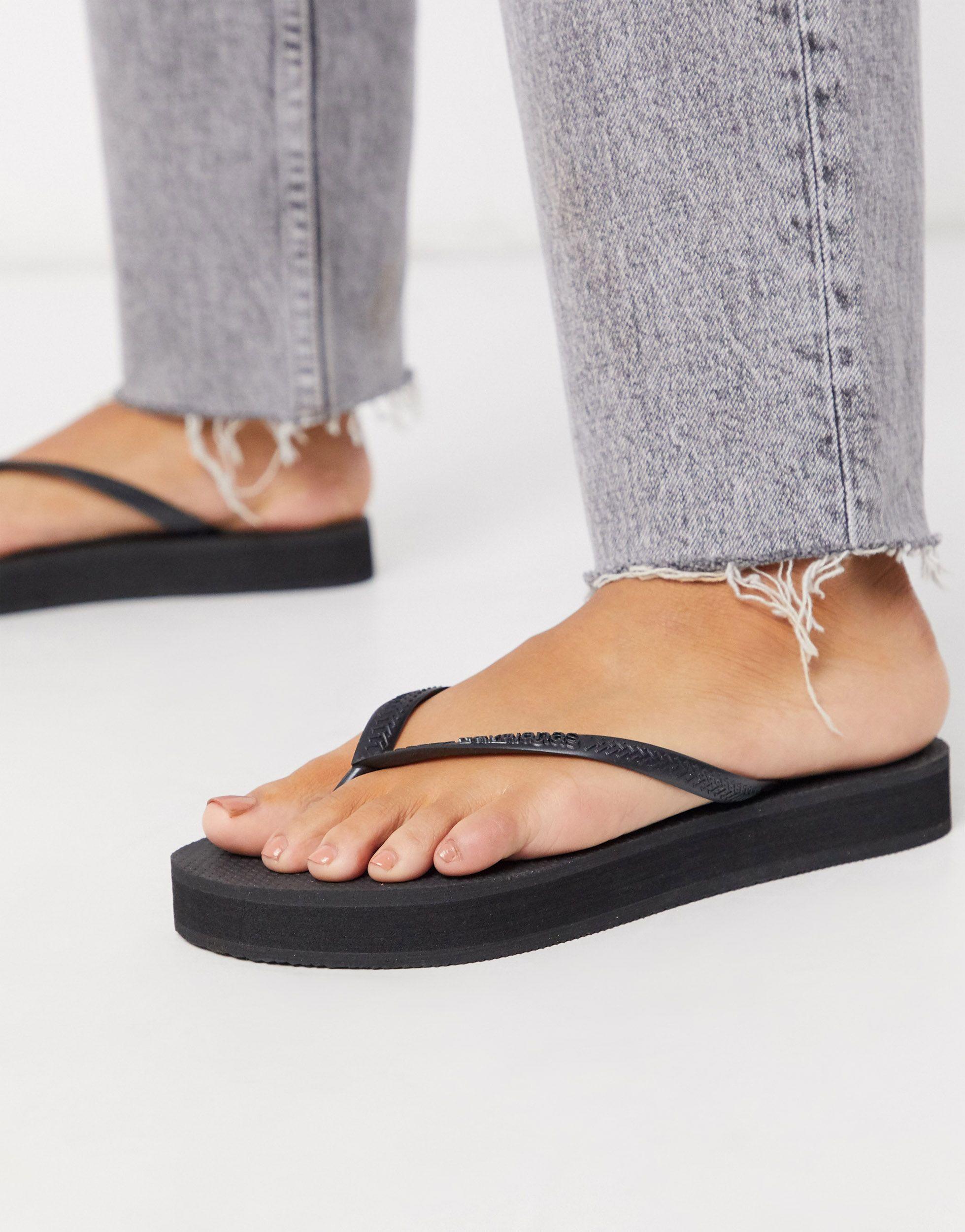 Havaianas Rubber Teenslippers Met Plateauzool in het Zwart - Lyst
