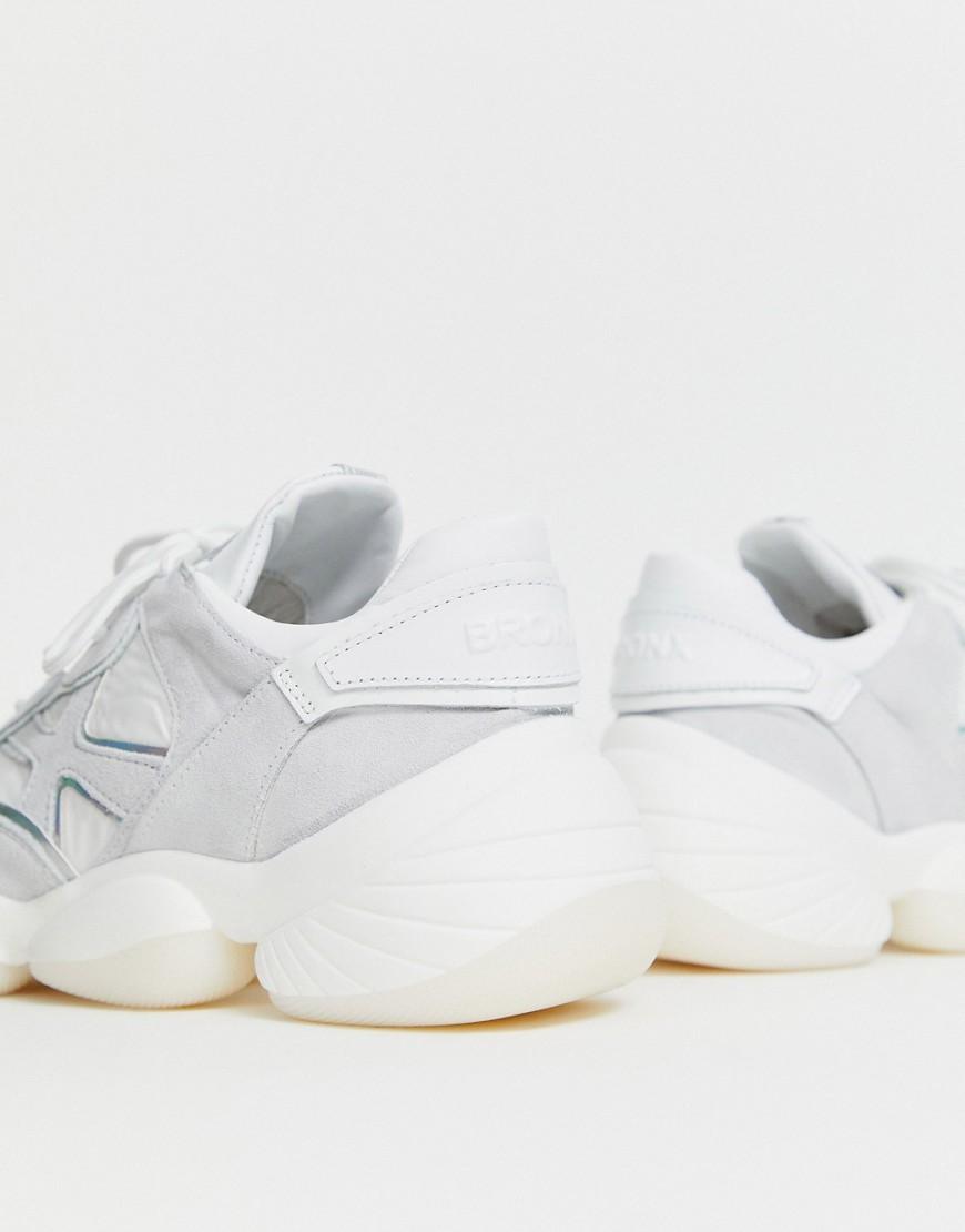 bronx bubble trainers