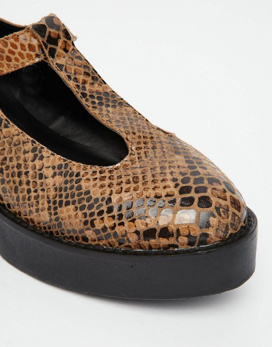 Park Lane Platform Tbar Suede Flat Shoes in Beige/Brown