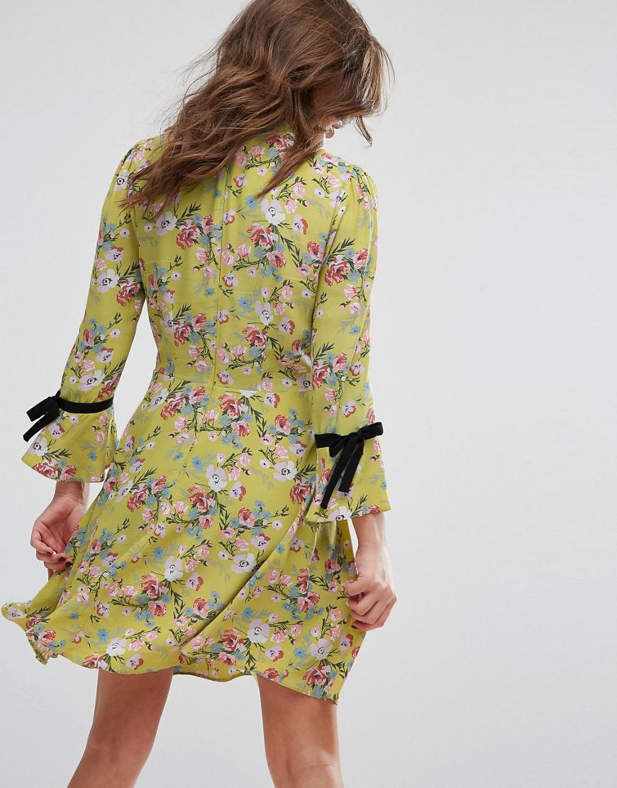 High Neck Tie Sleeve Floral Tea Dress 