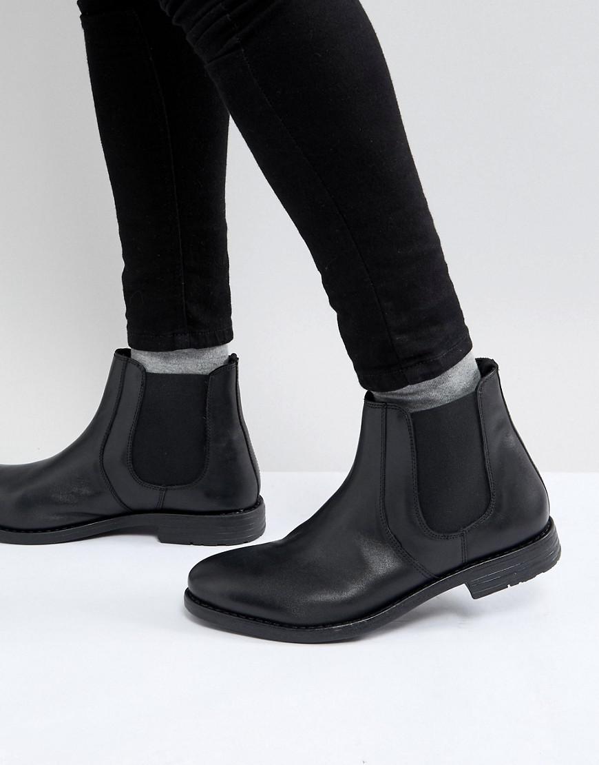 black round toe chelsea boots f52485