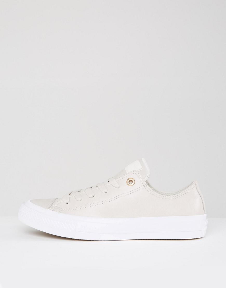 Converse Chuck Ii Trainers In Cream Leather | Lyst