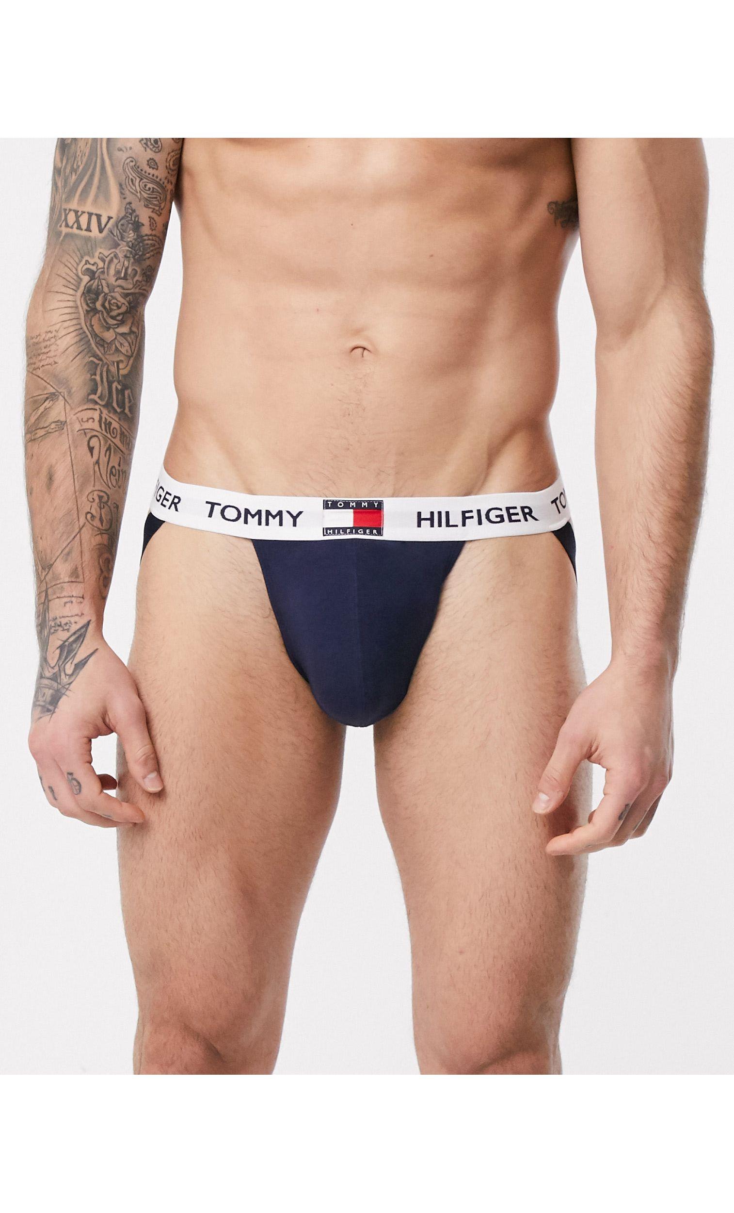 String fesses nues avec taille à motif drapeau - Bleu marine Tommy Hilfiger  pour homme en coloris Bleu | Lyst