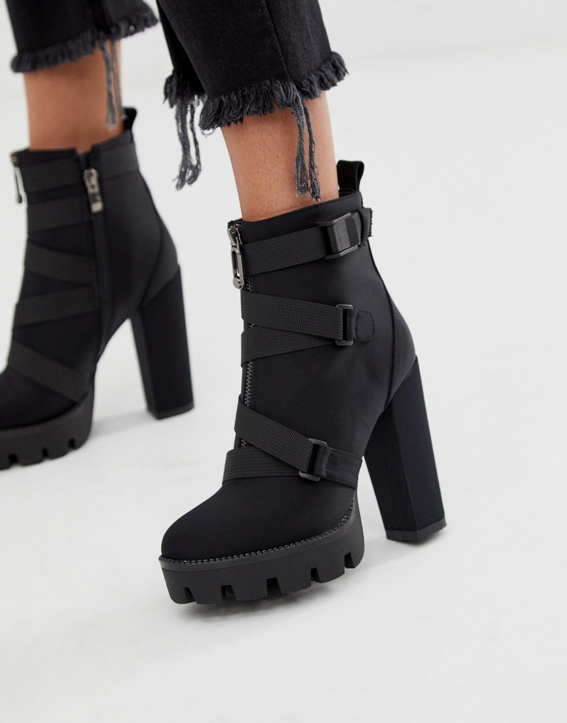 SIMMI Shoes Synthetik Simmi London – Jemma – e Ankle-Boots aus Lycra mit  Absätzen und dicker Profilsohle in Schwarz | Lyst DE
