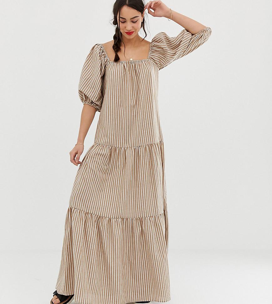 Tiered maxi dress with sleeves Outlet