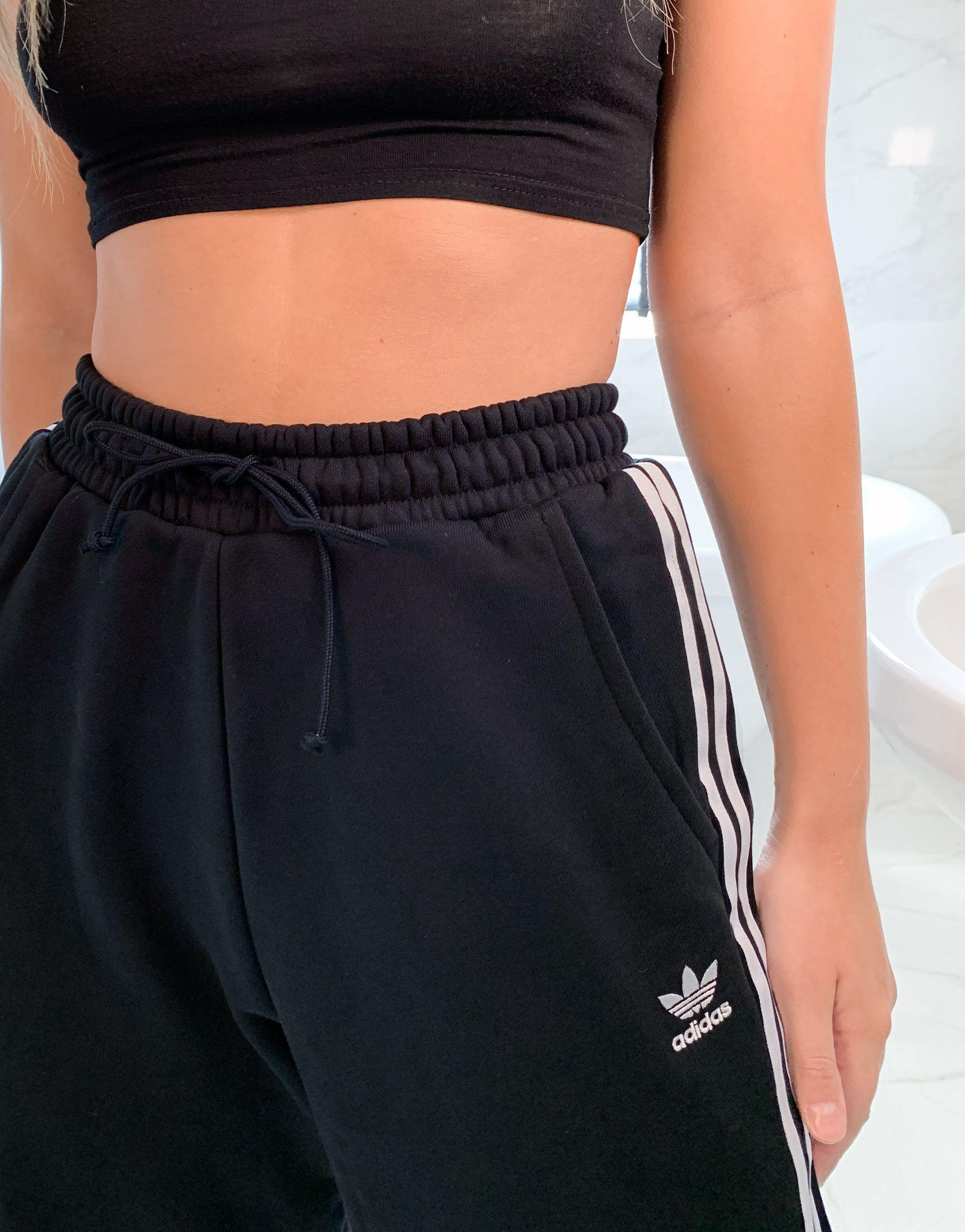 Adidas Originals Adicolor Jogginghose Mit Engen Bundchen Und Drei Streifen In Schwarz Lyst