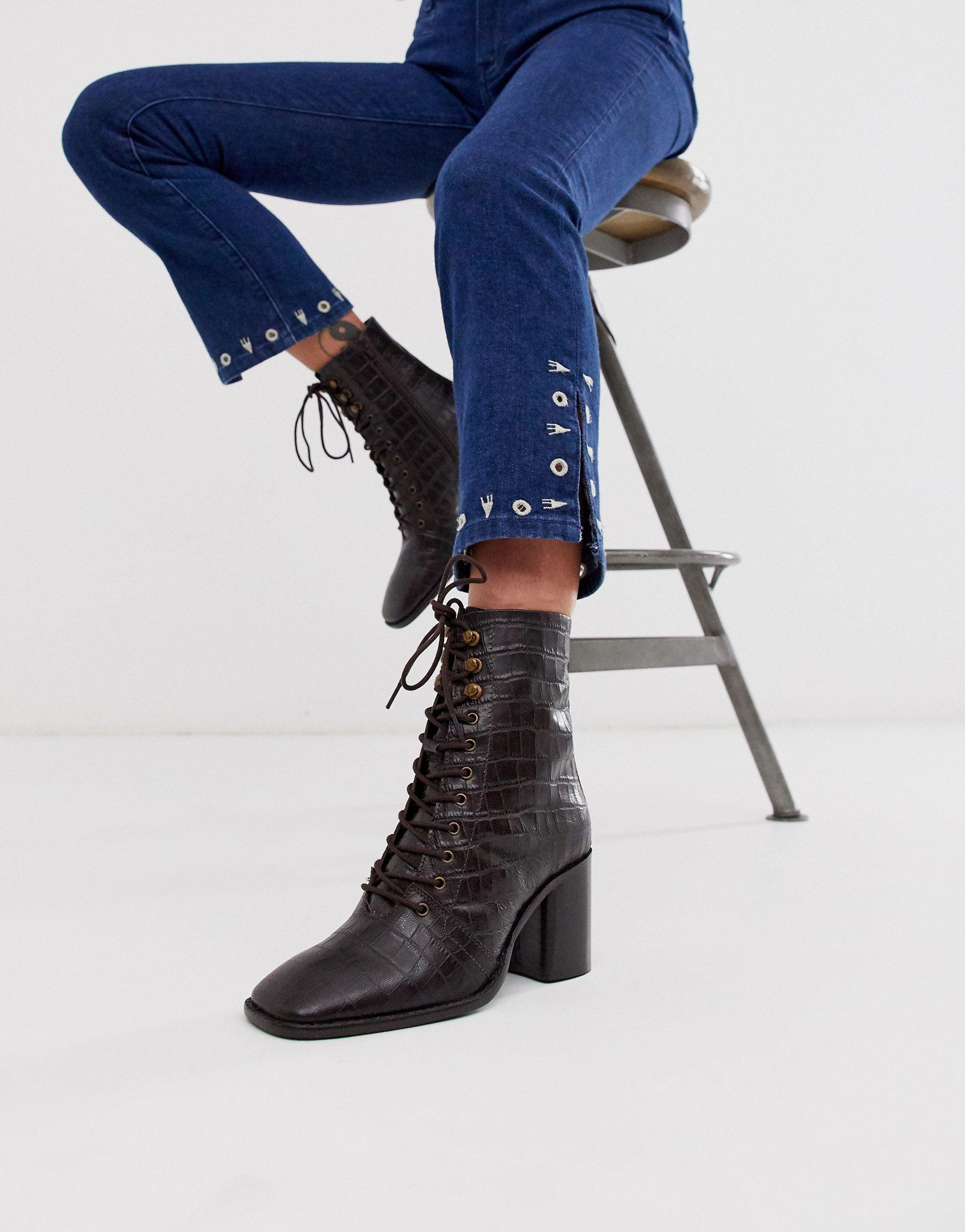 square toe boots lace up