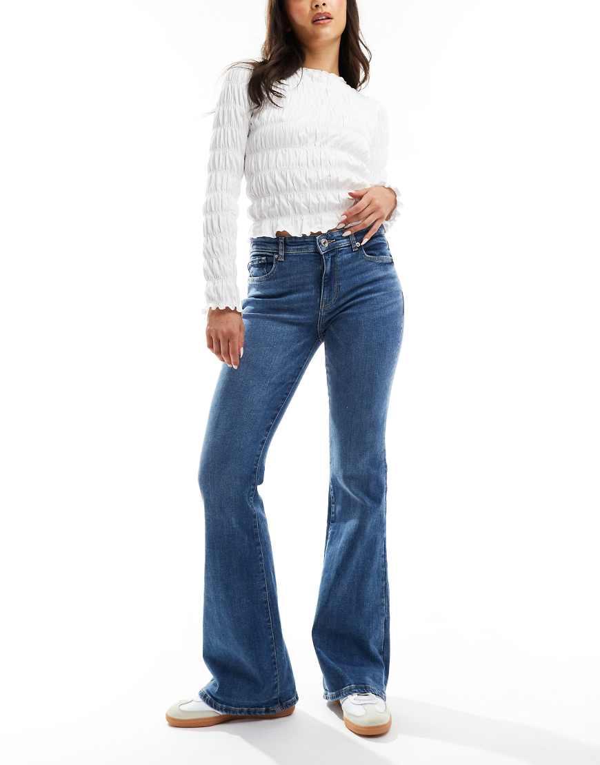 Bershka Petite Jeans A Vita Alta Bershka Bershka Jeans A Fondo