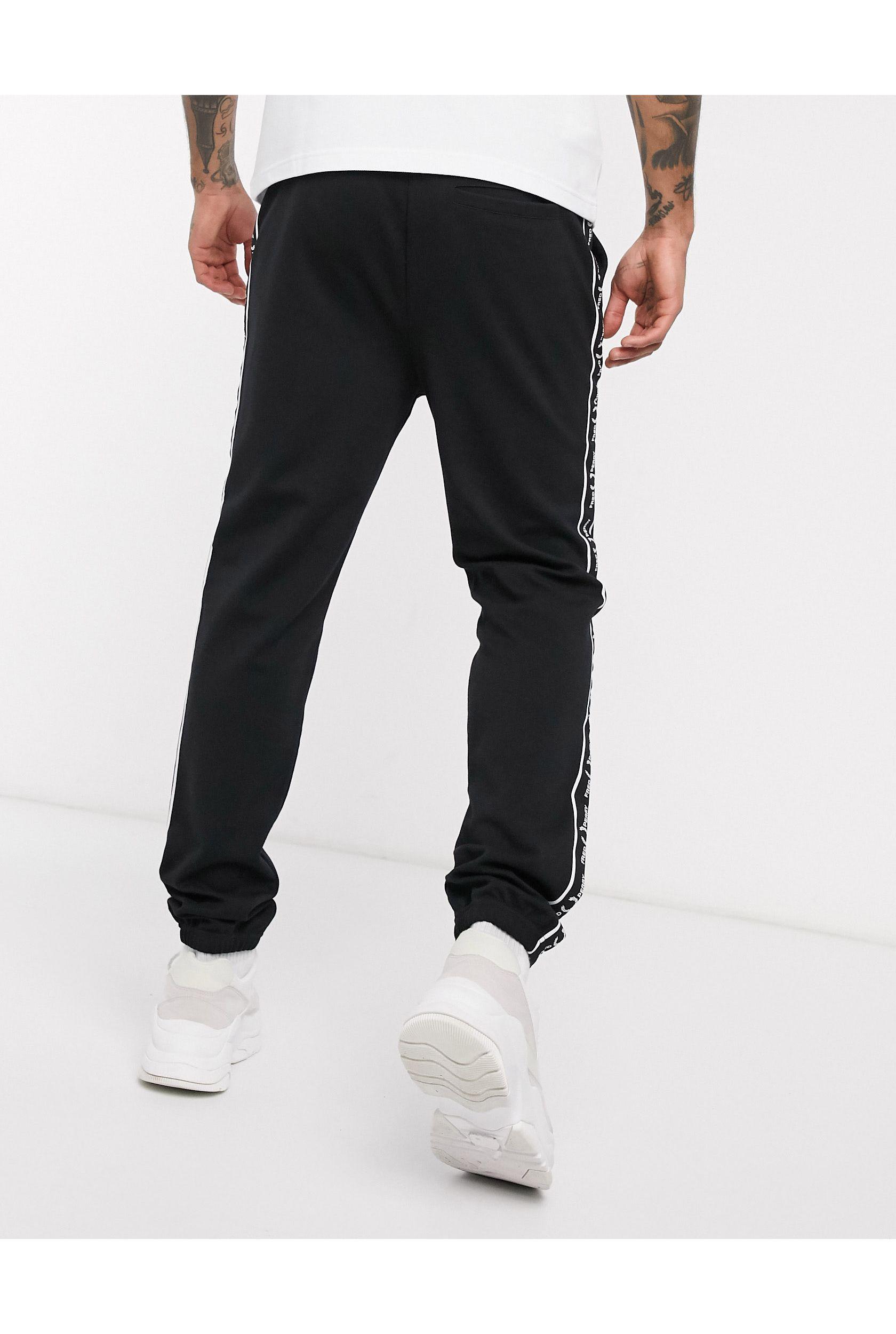 Fred Perry New Logo Taped joggers in Black for Men | Lyst