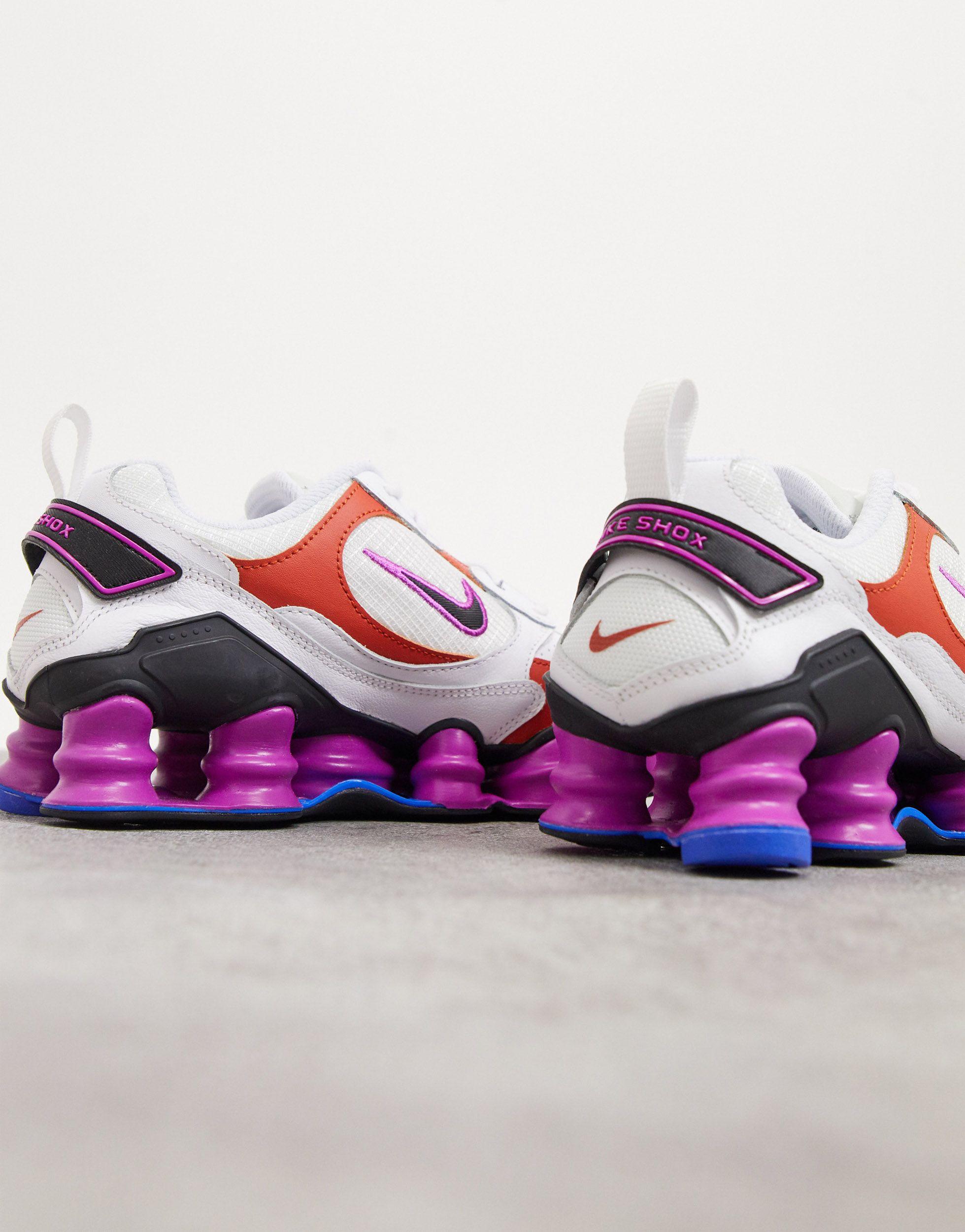 Nike Shox TL Nova W - Sneakers Low at Stylefile