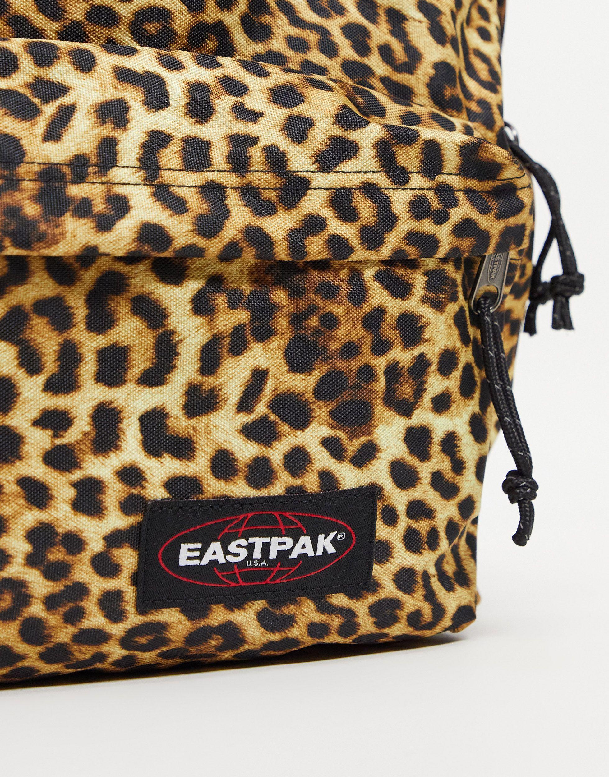 Pak'r - sac à dos rembourré à imprimé léopard Eastpak en coloris Marron |  Lyst