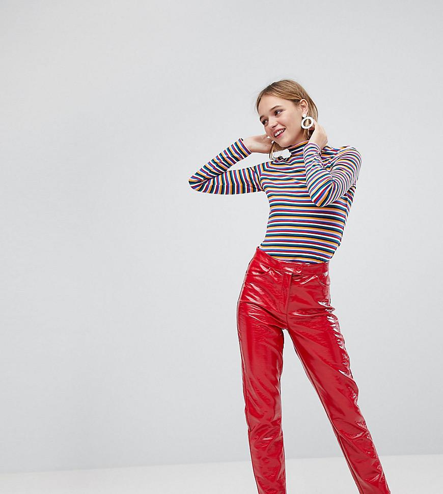 Pantalon en vinyle Monki en coloris Rouge | Lyst