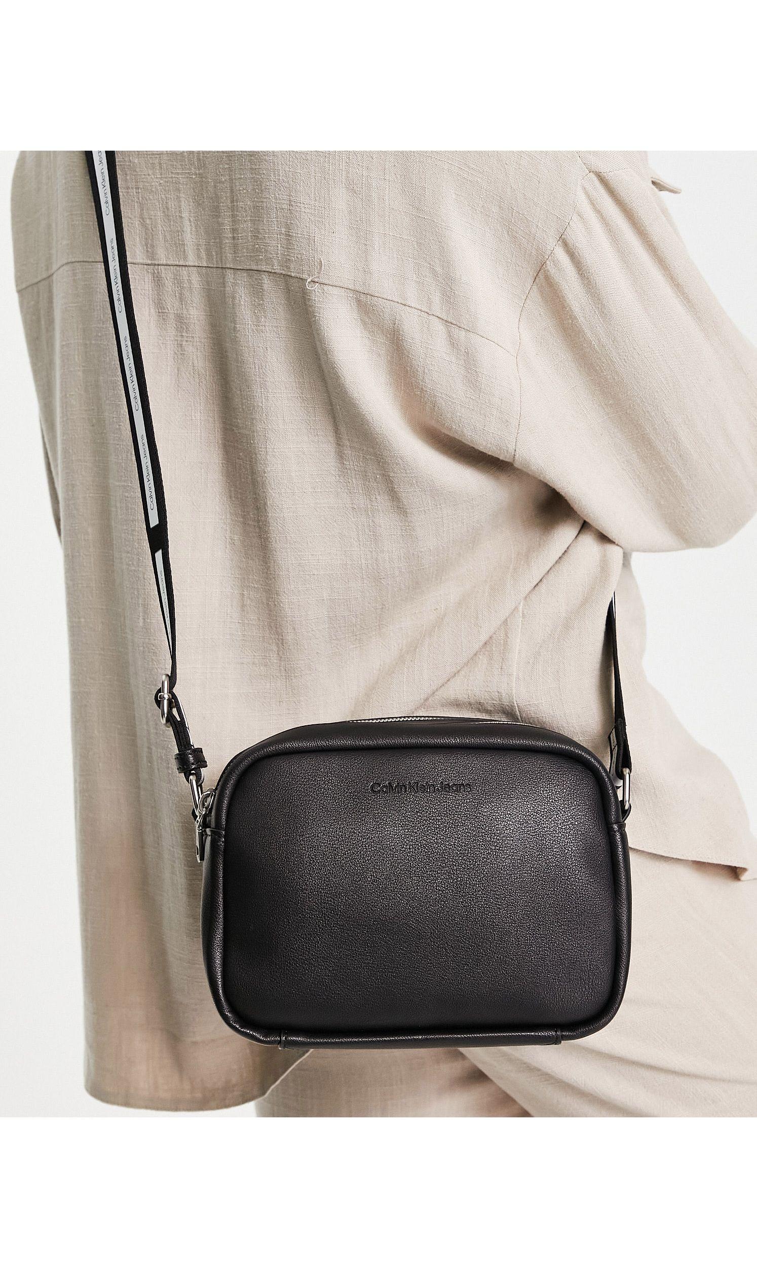 Calvin Klein Double Zip Camera Bag Logo Taping in Black | Lyst