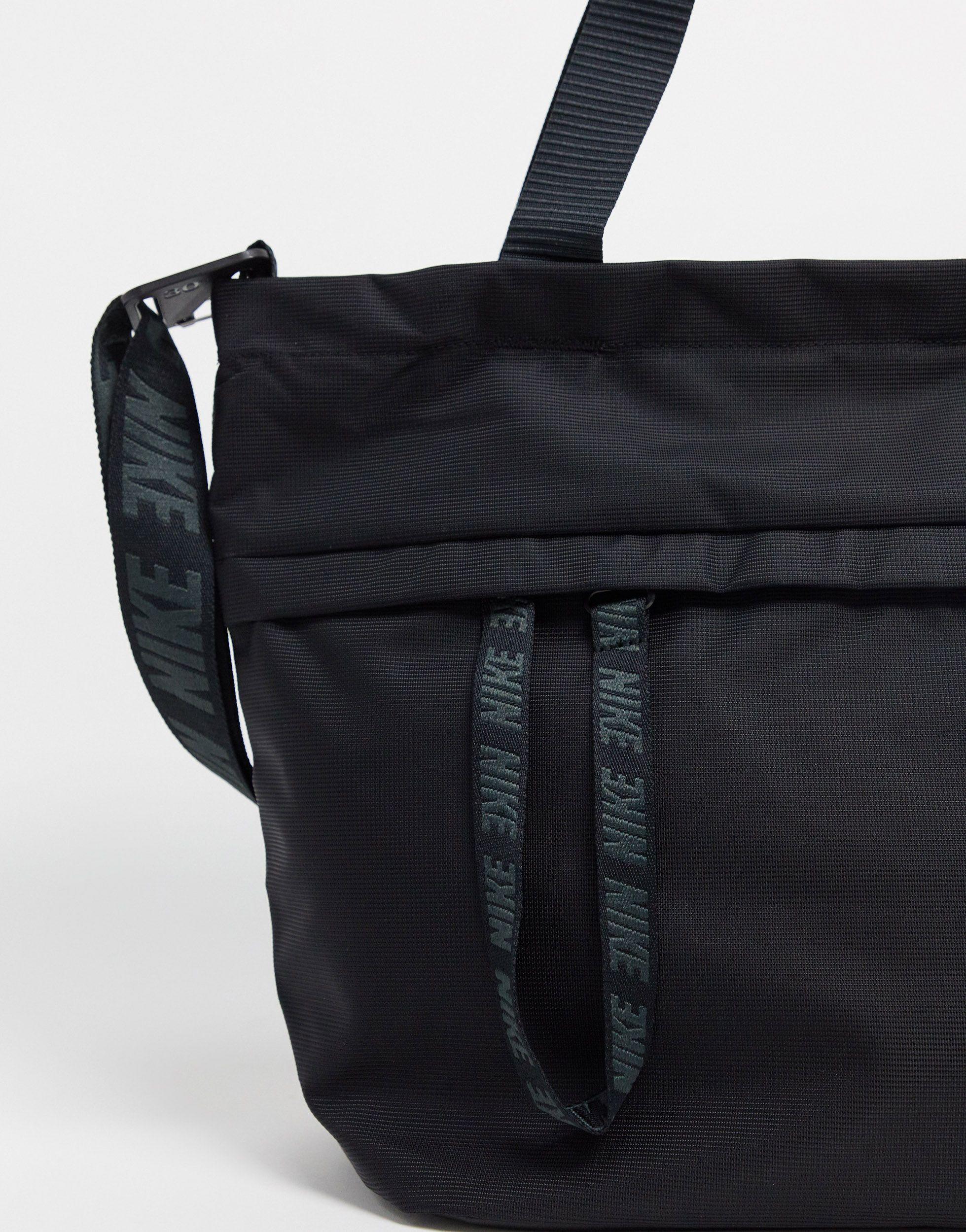 Nike Oversized Swoosh Tote Bag in Black | Lyst