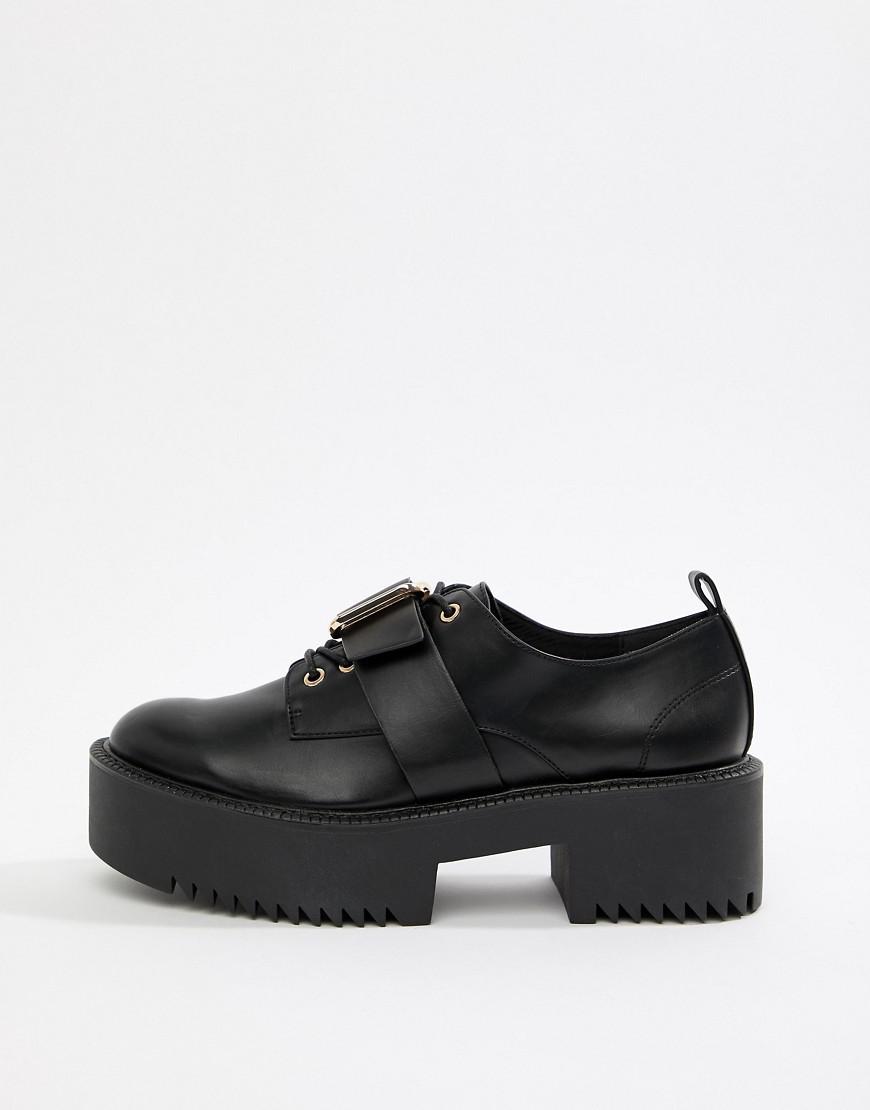 chunky lace up brogues