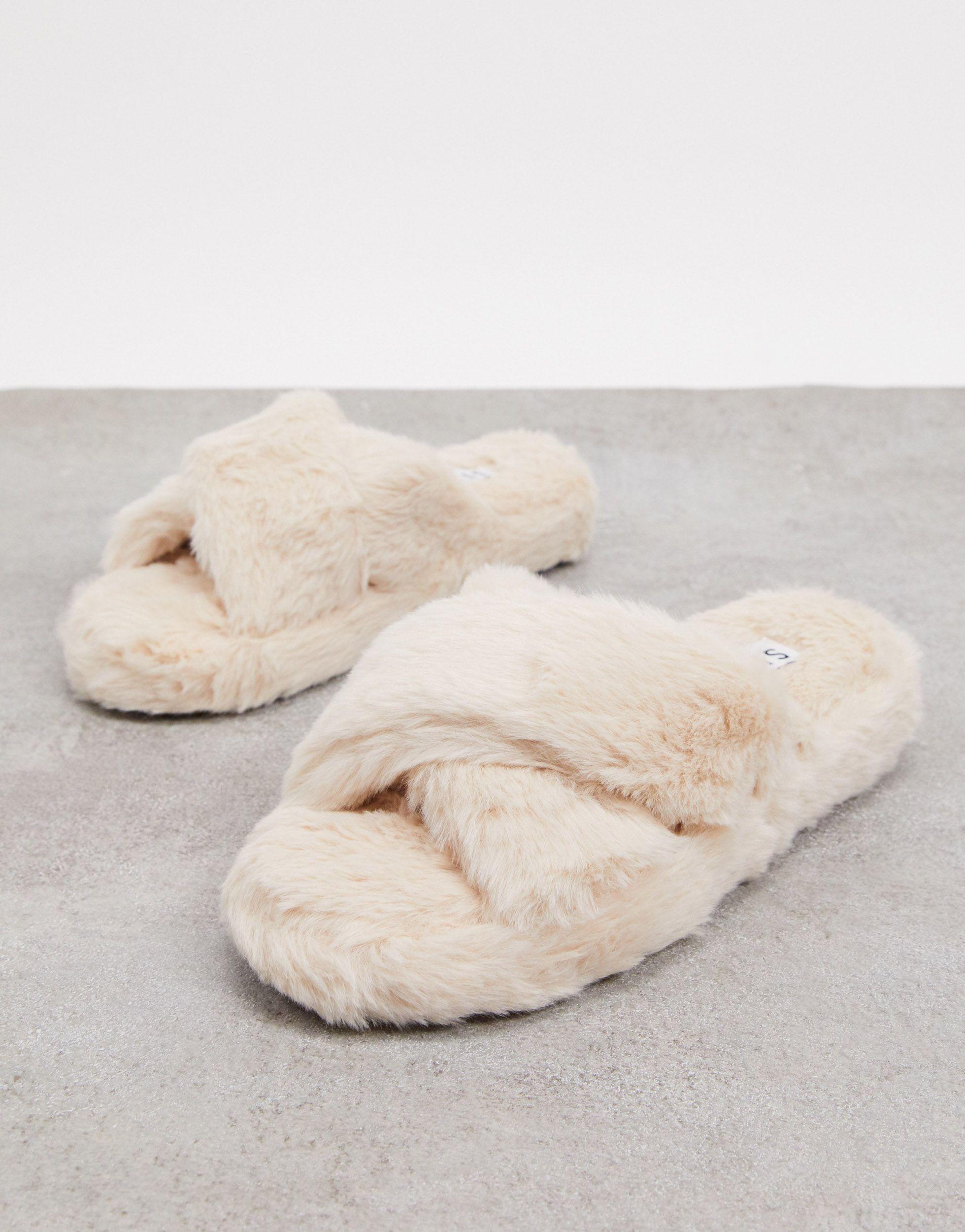 SIMMI Shoes Simmi London Fluffy Slippers | Lyst