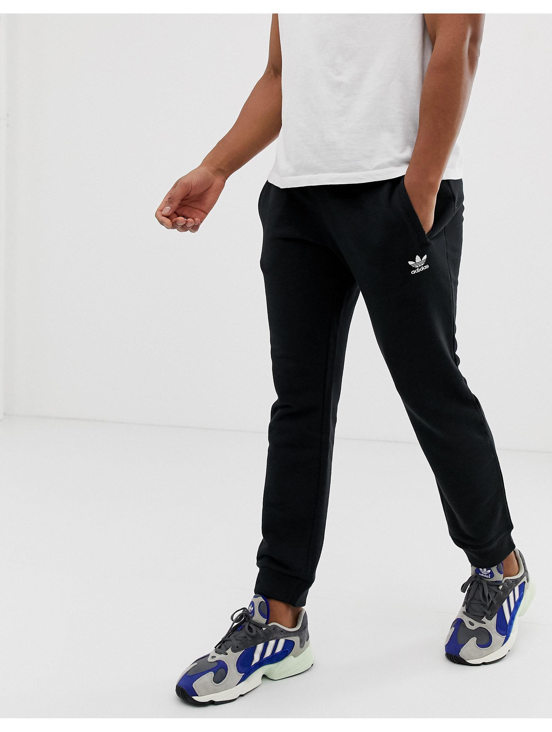 adidas Originals Cotton Essentials Logo joggers in Black for Men 