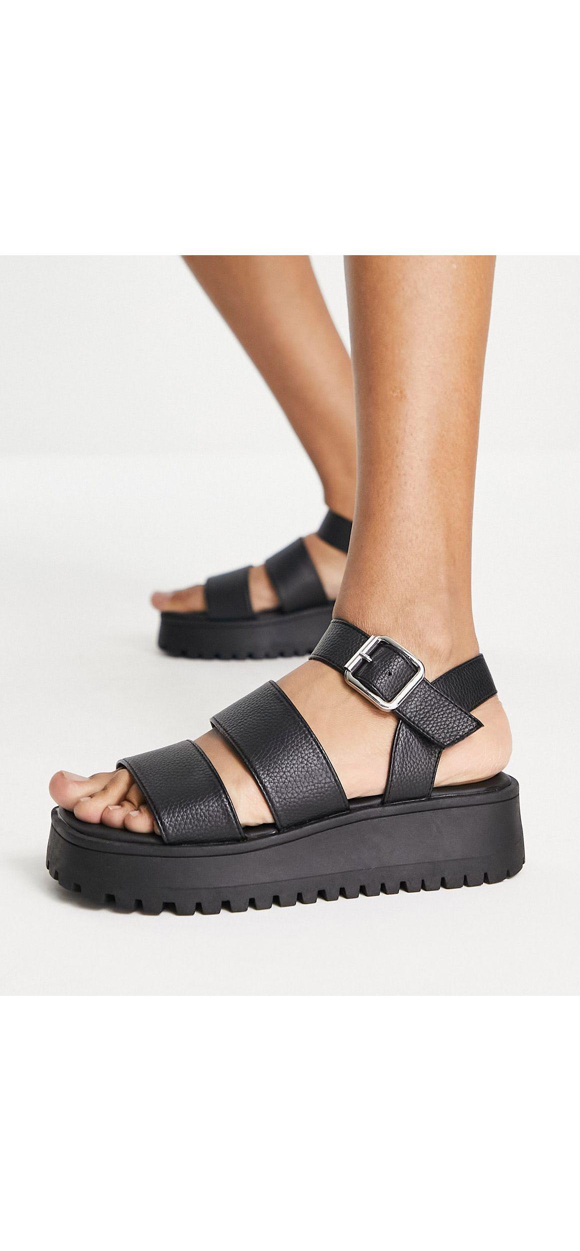 Schuh Tala Chunky Sandals in Black | Lyst