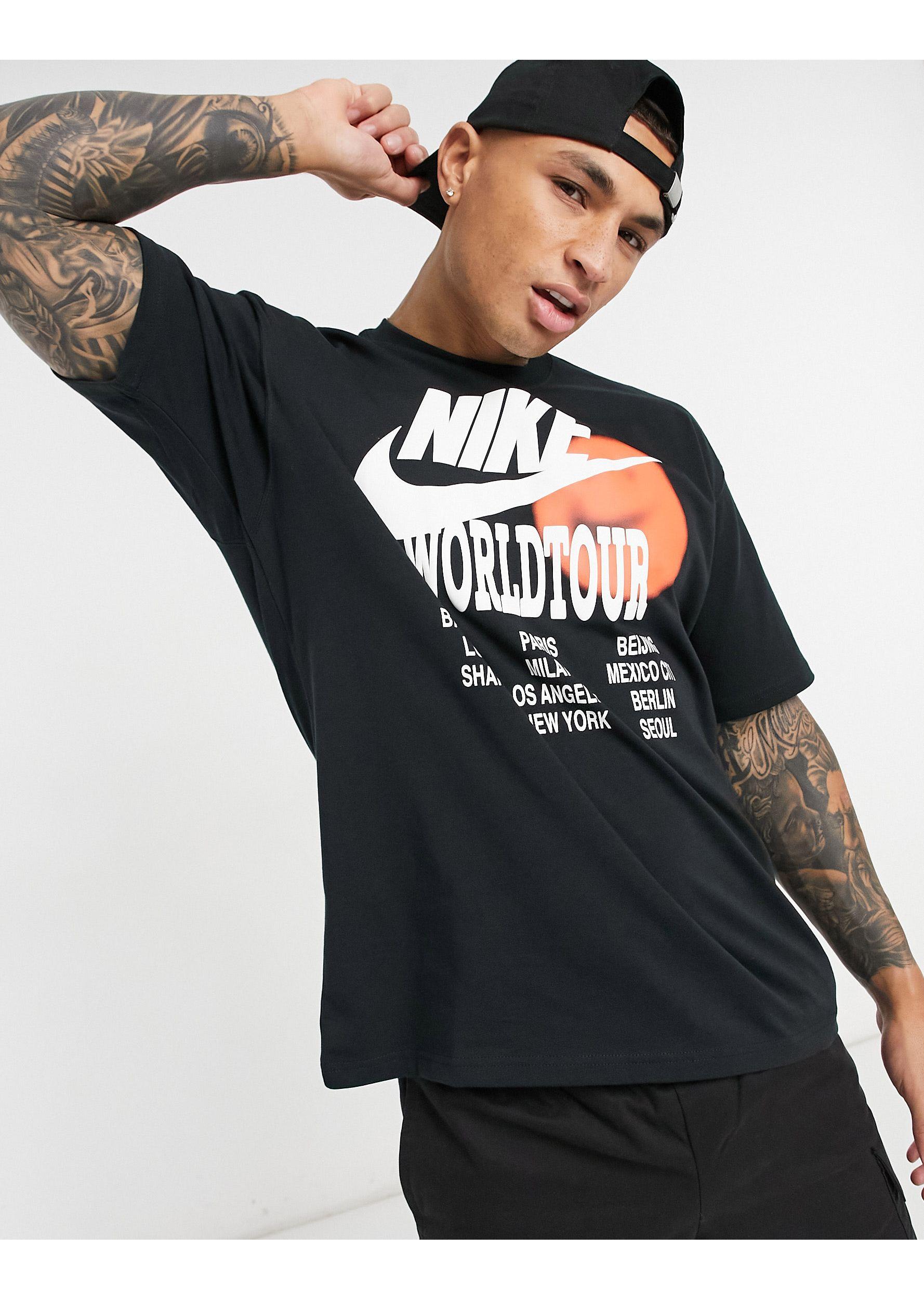 kousen Percentage Manie Nike World Tour Pack Graphic Oversized T-shirt in Black for Men | Lyst