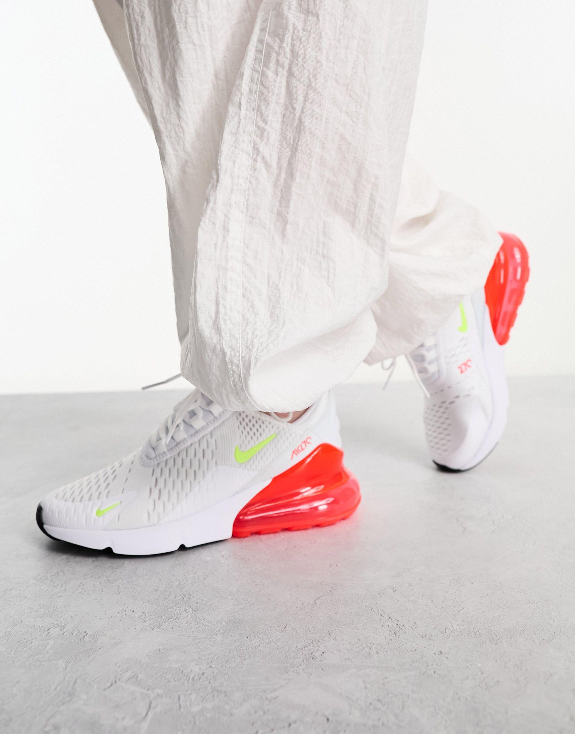 Nike Air Max 270 Sneakers in Gray | Lyst