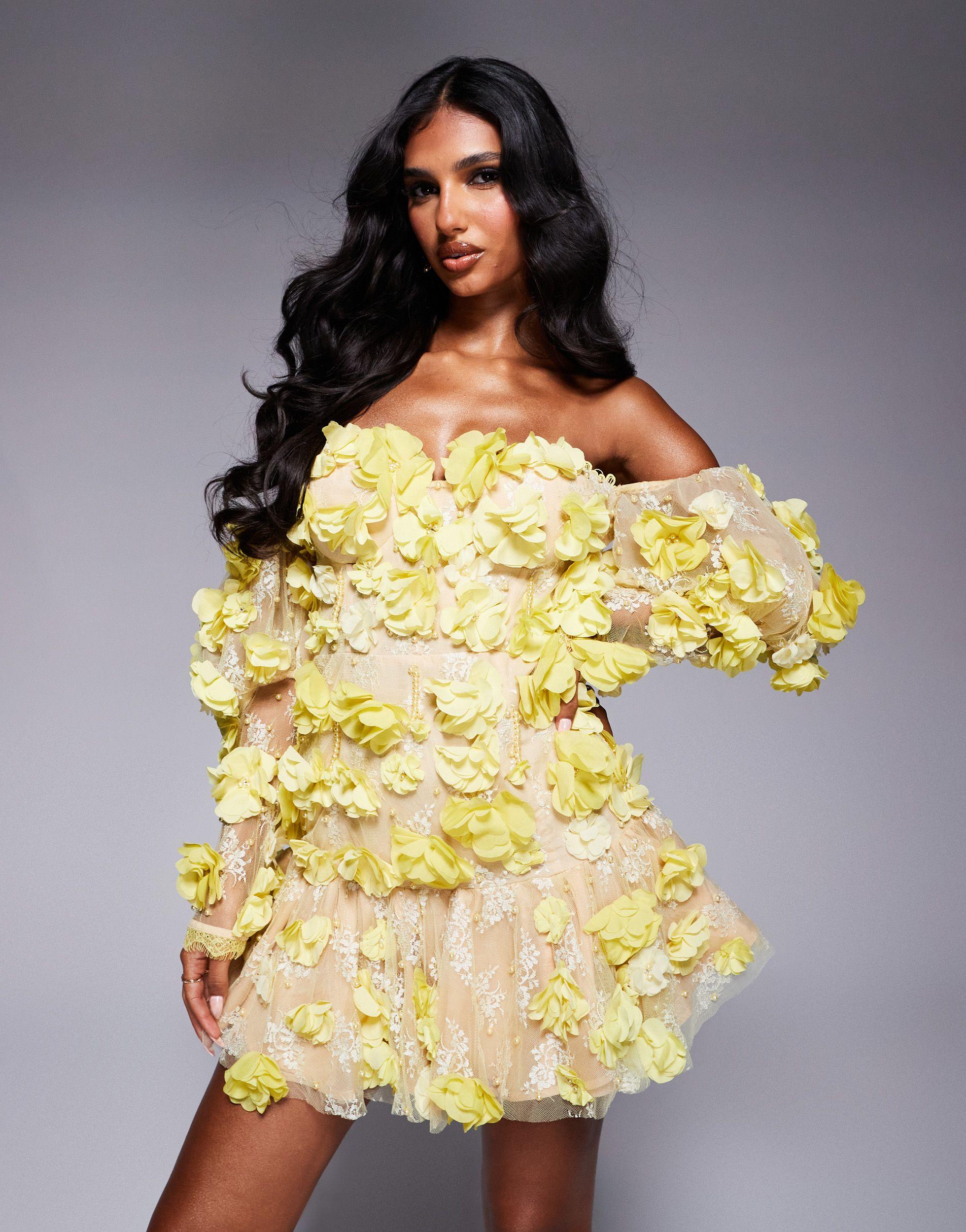 ASOS Mini-jurk Met 3d Bloemen, Versiering, Blote Schouders En