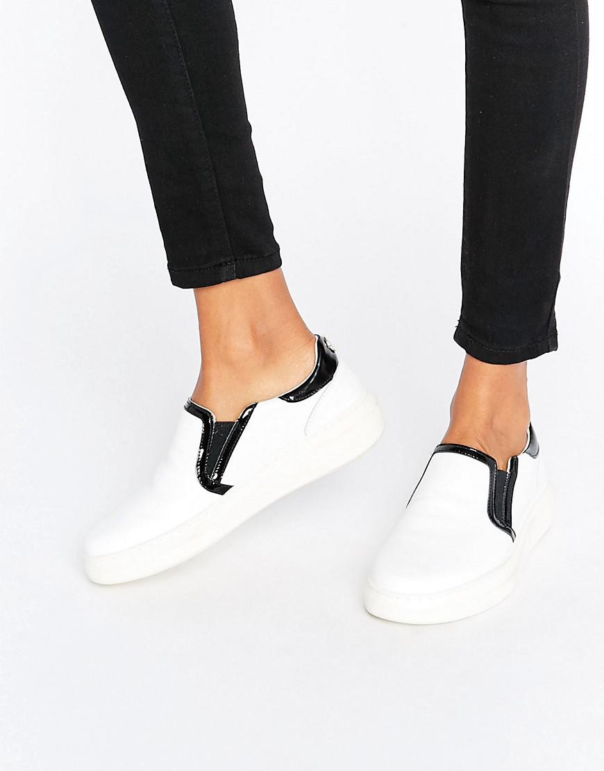 Tommy Hilfiger Leather Gigi Hadid Slip On Sneakers in White | Lyst