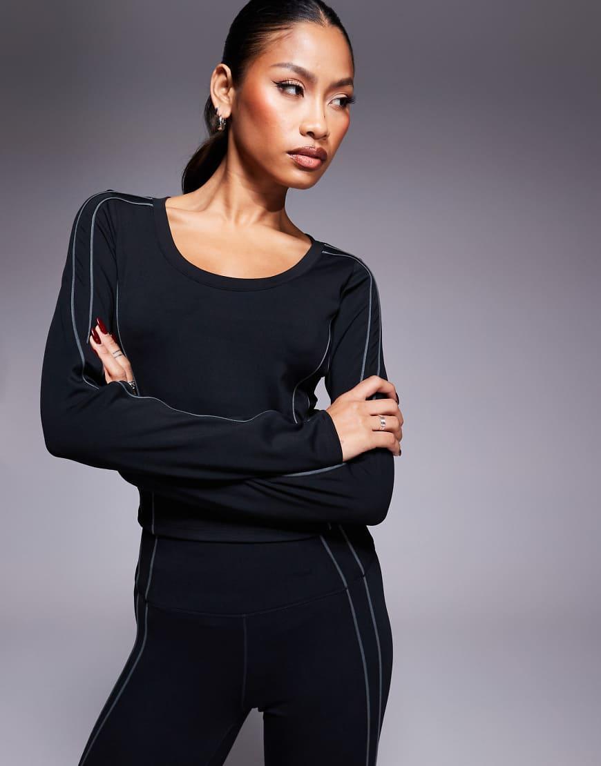 Nike Nike One Training Reflective Piping Cropped Longsleeve T Shirt in Blue Lyst UK