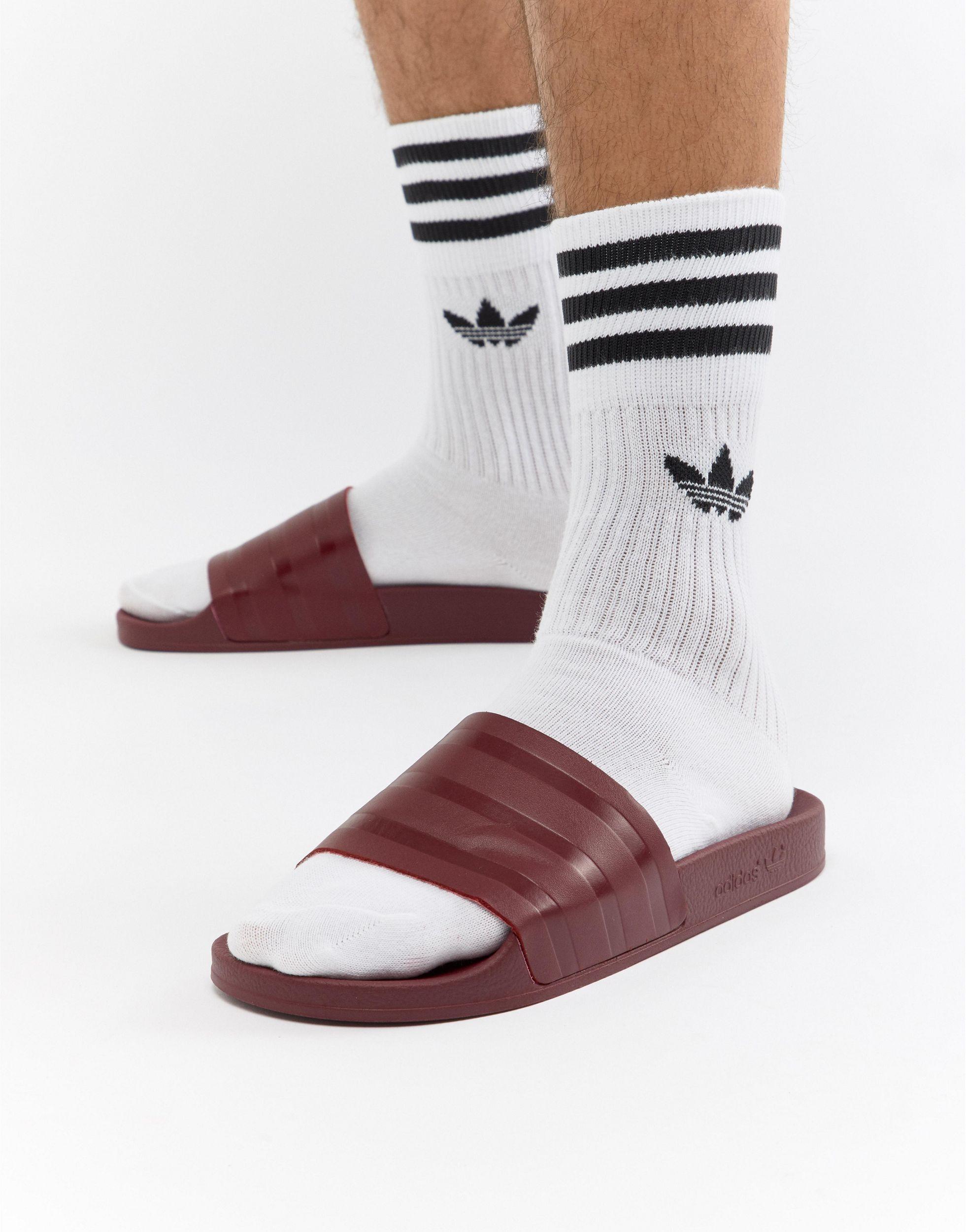 adidas originals adilette sliders in red