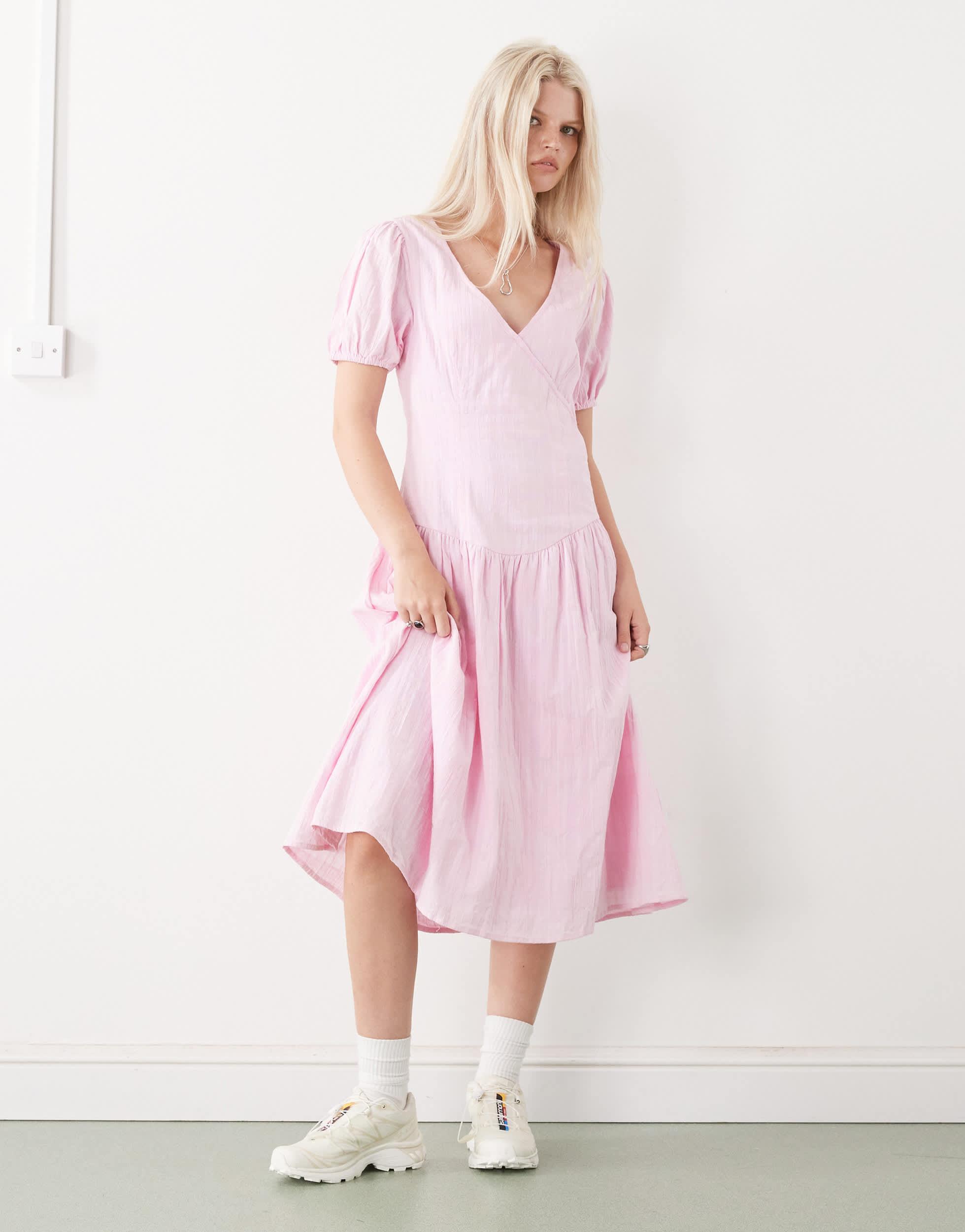 Collusion Drop Waist Puff Sleeve Maxi Dress in Pink | Lyst