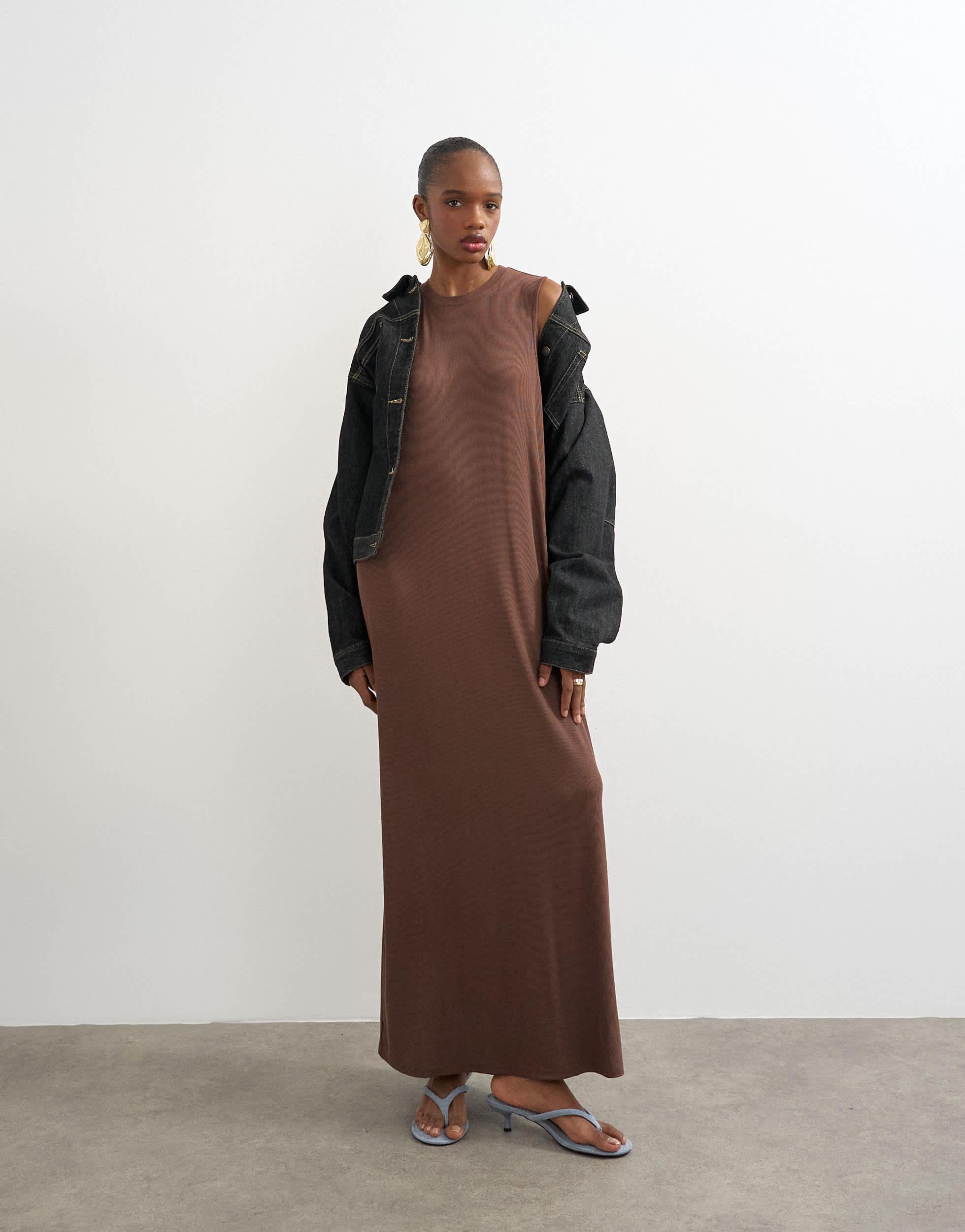 brown off shoulder dress Phylis Off The Shoulder Maxi Dress | Chocolate | Womens