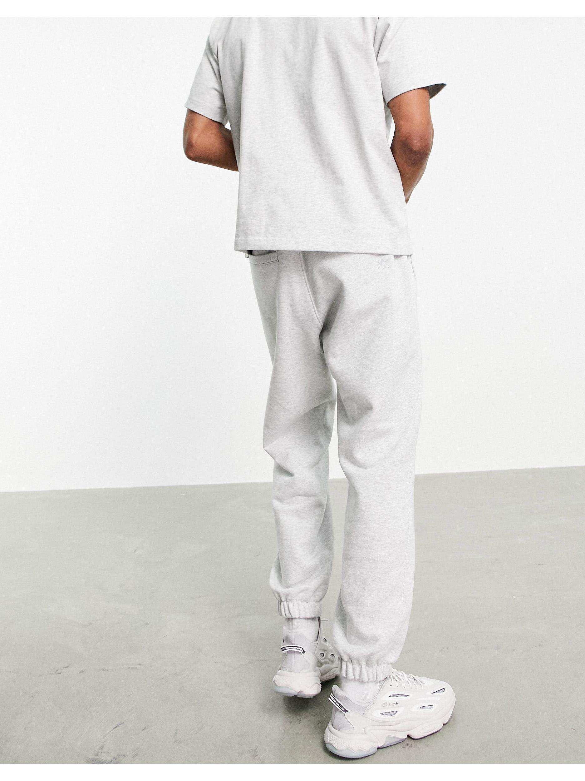 Outlet heren adidas joggingbroeken | KLEDING.nl