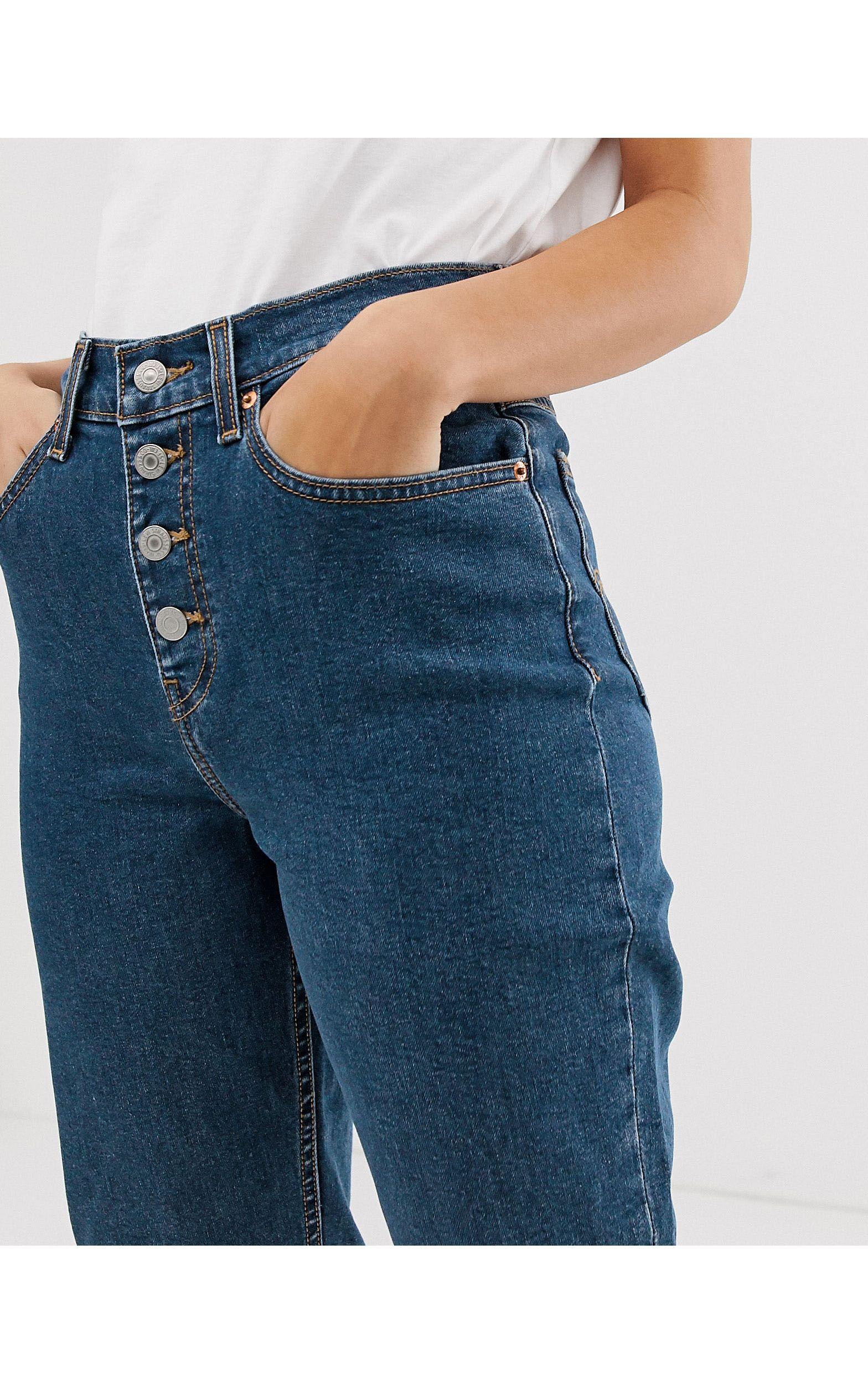 Levi's Exposed Button Mom Jean in Blue | Lyst