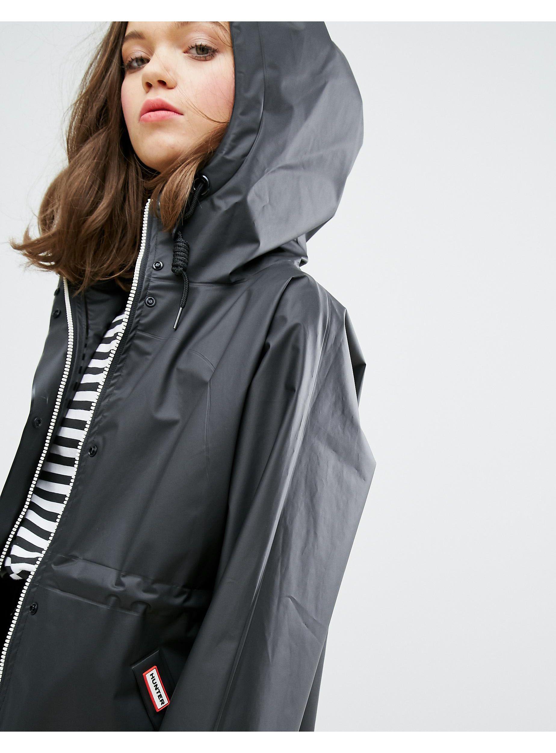 HUNTER Womens Original Raincoat in Black | Lyst