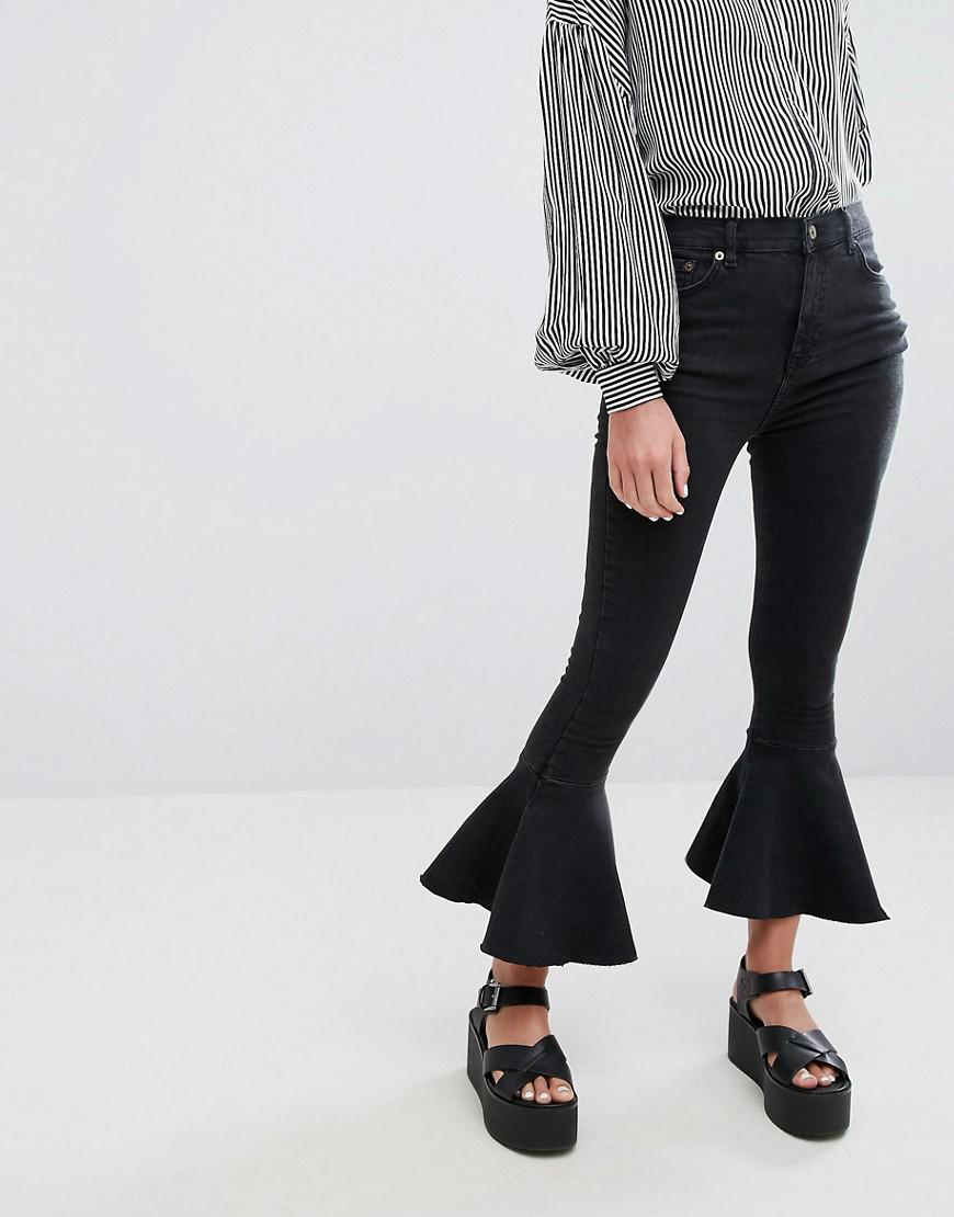 jeans with frill at bottom