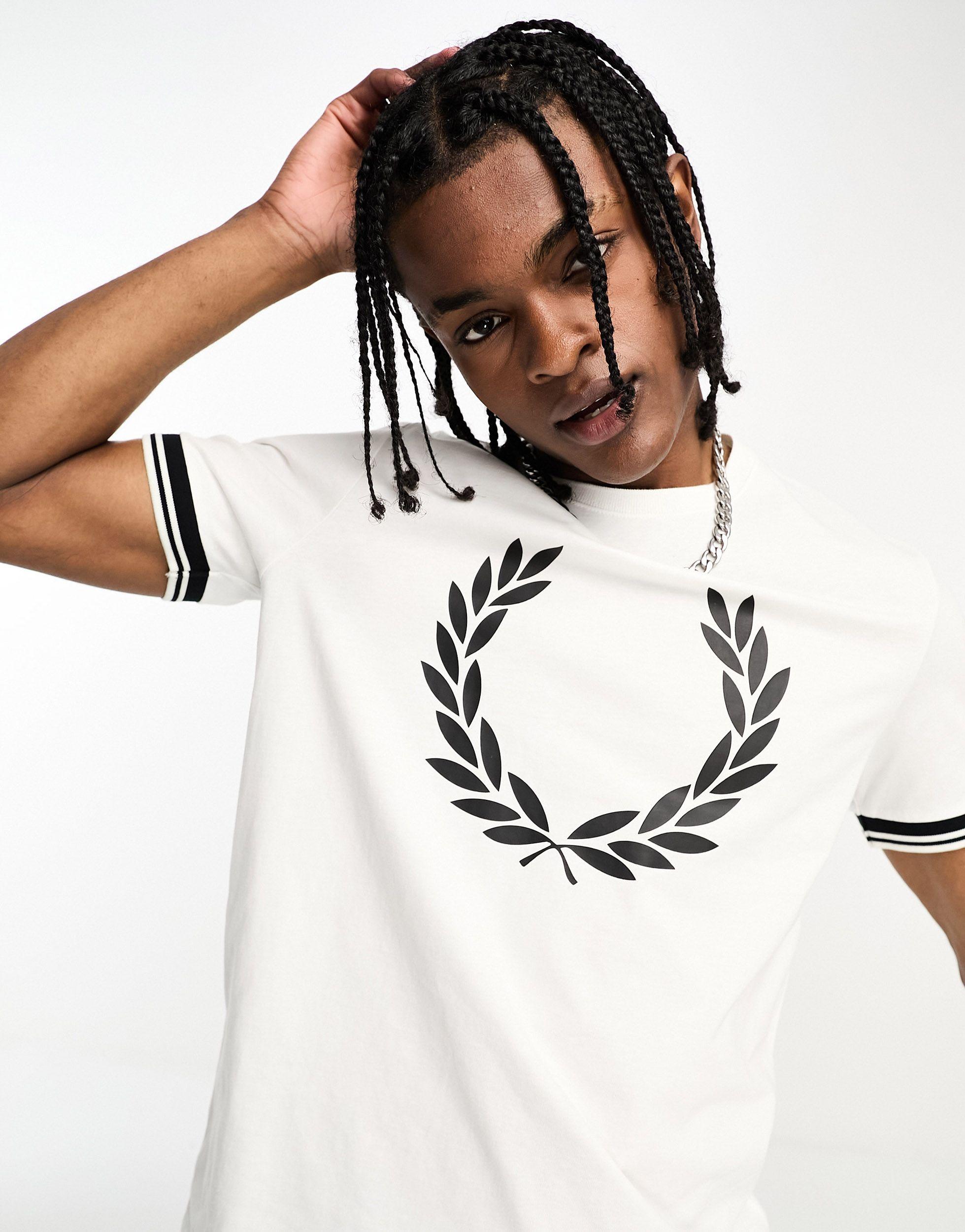 Fred Perry Printed Laurel Wreath T-shirt in White for Men | Lyst