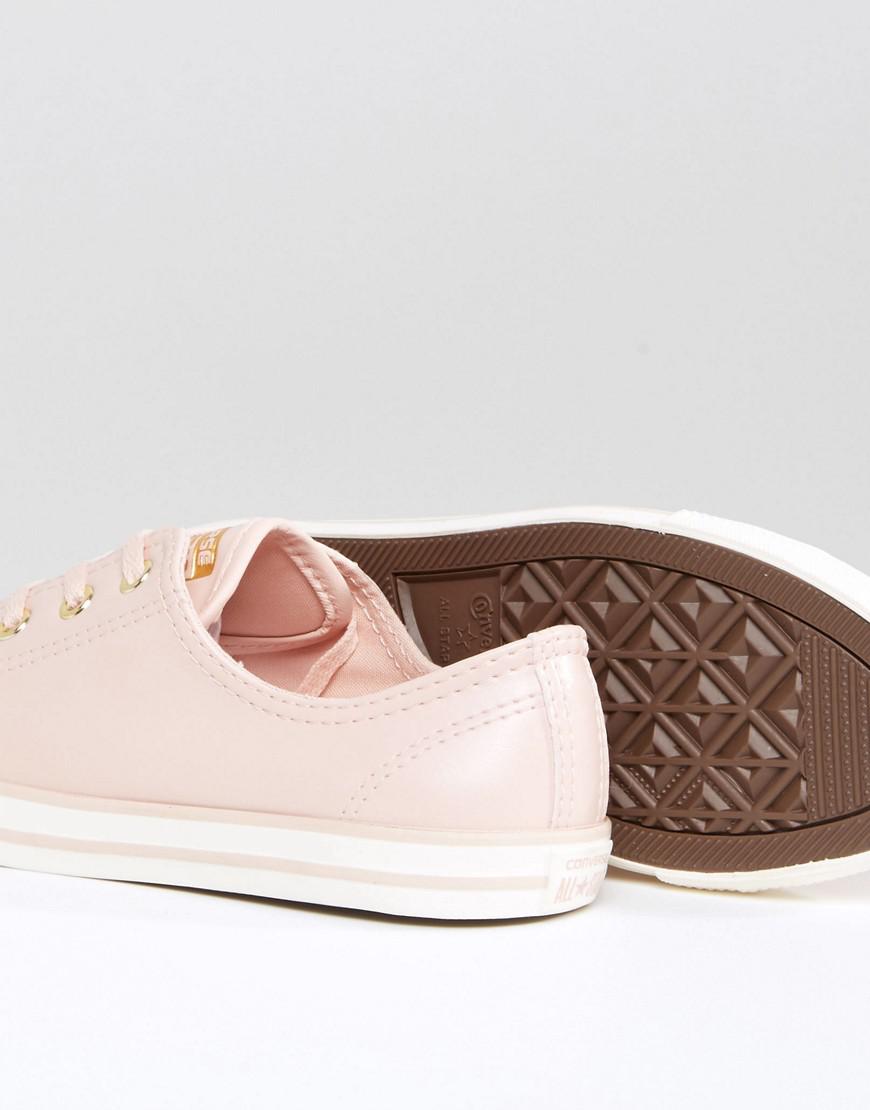 chuck taylor dainty pink