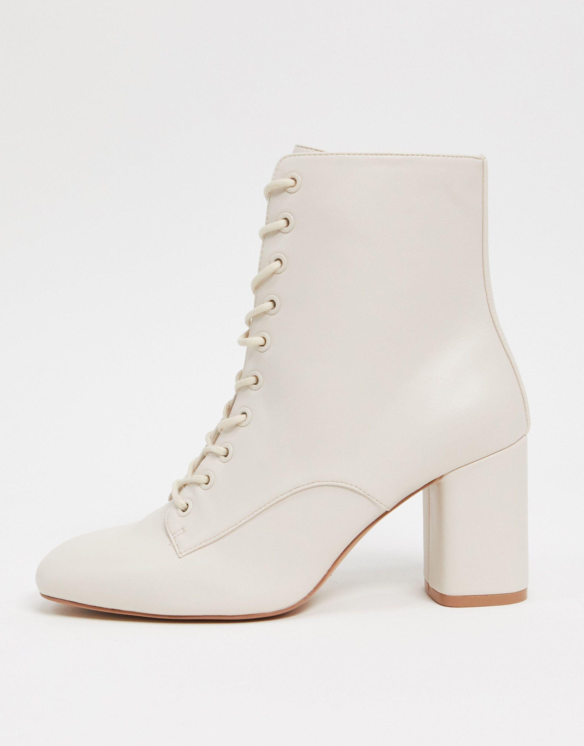 Stradivarius Lace Up Ankle Boots in White | Lyst