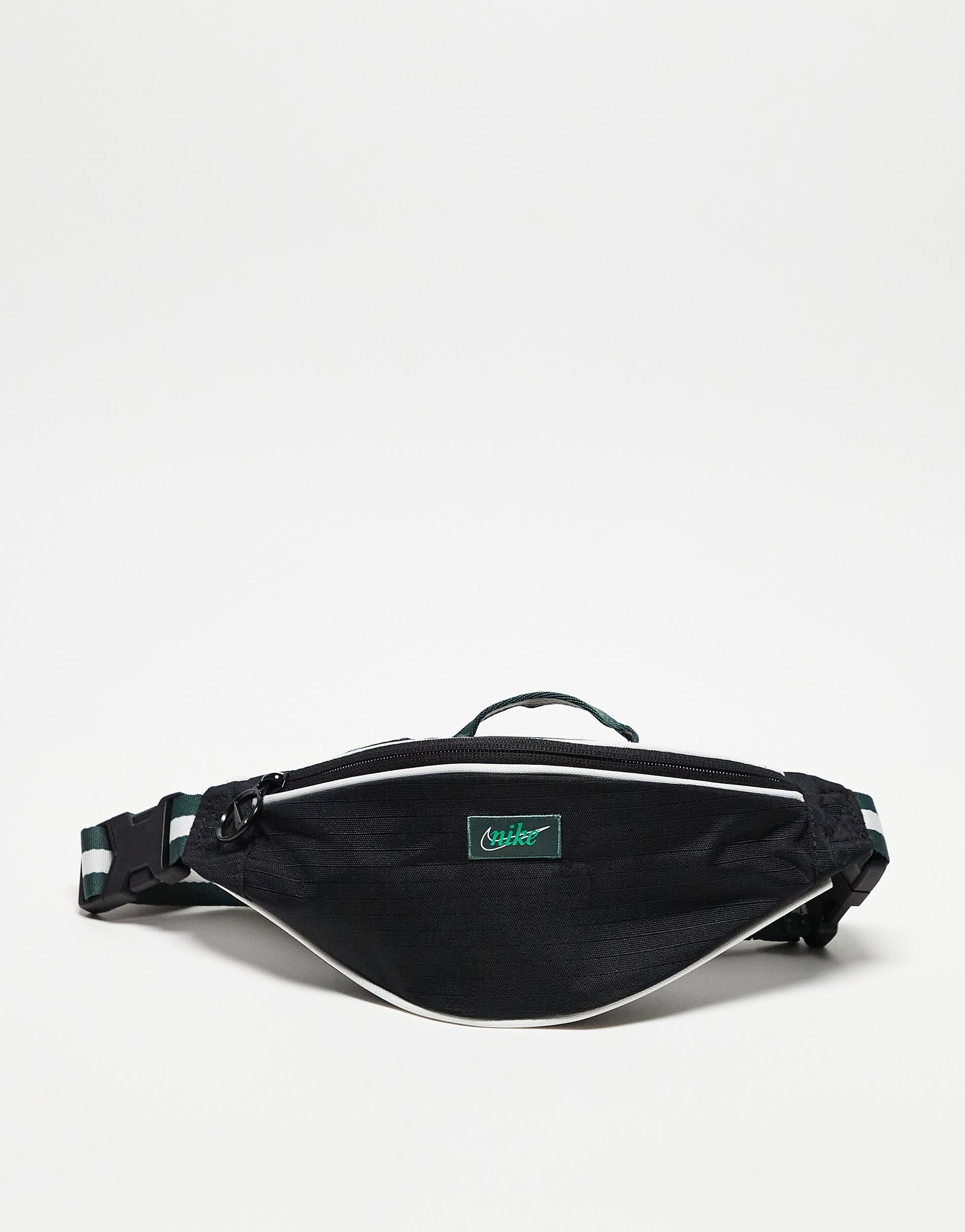 Heritage sac banane noir et vert Nike en coloris Noir Lyst