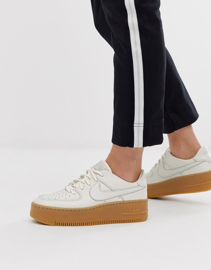 Nike Air Force 1 - Sage - Lage Sneakers Met Rubberen Zool in het Wit | Lyst  NL