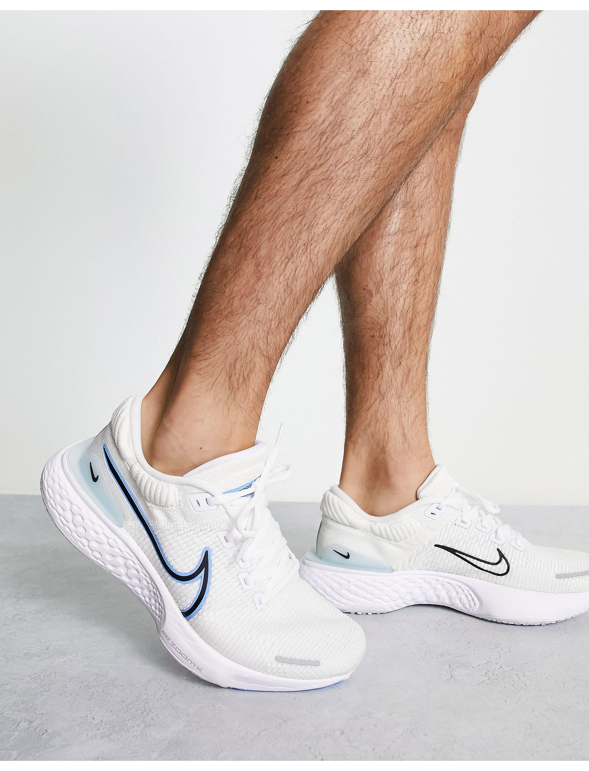 Nike Zoomx Invincible Run Flyknit 2 Sneakers in White for Men | Lyst