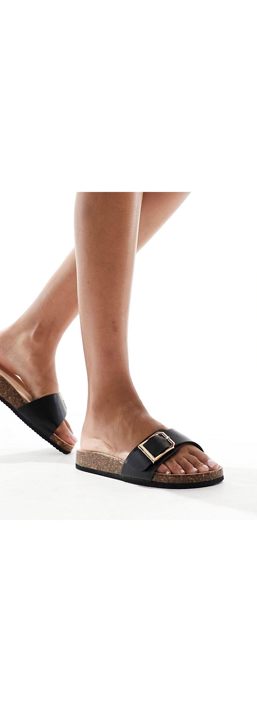 New Look Wide Fit Instap sandalen Met Gespbandje in het Zwart Lyst NL