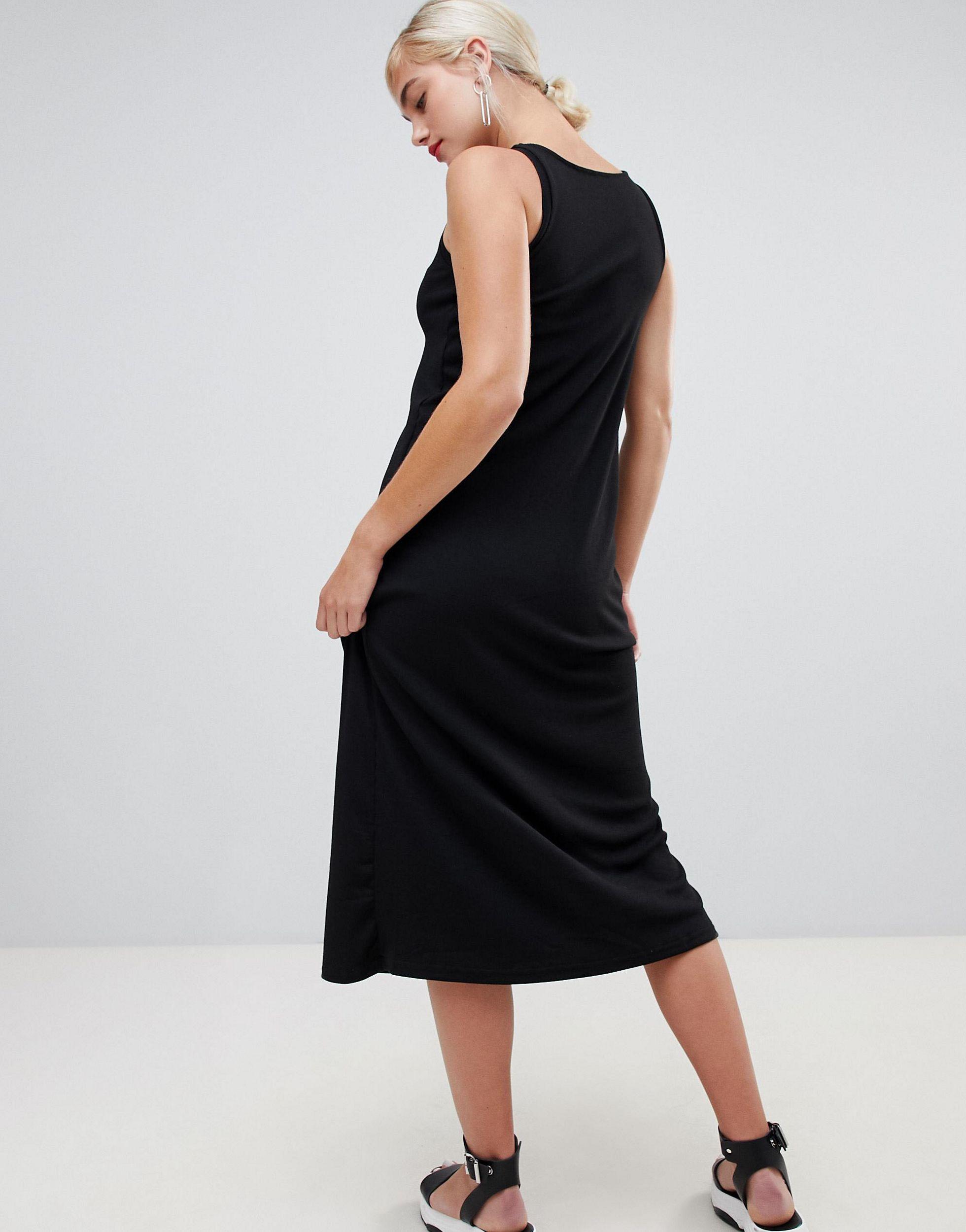 Vestido midi Stradivarius de color Negro Lyst - Main Image