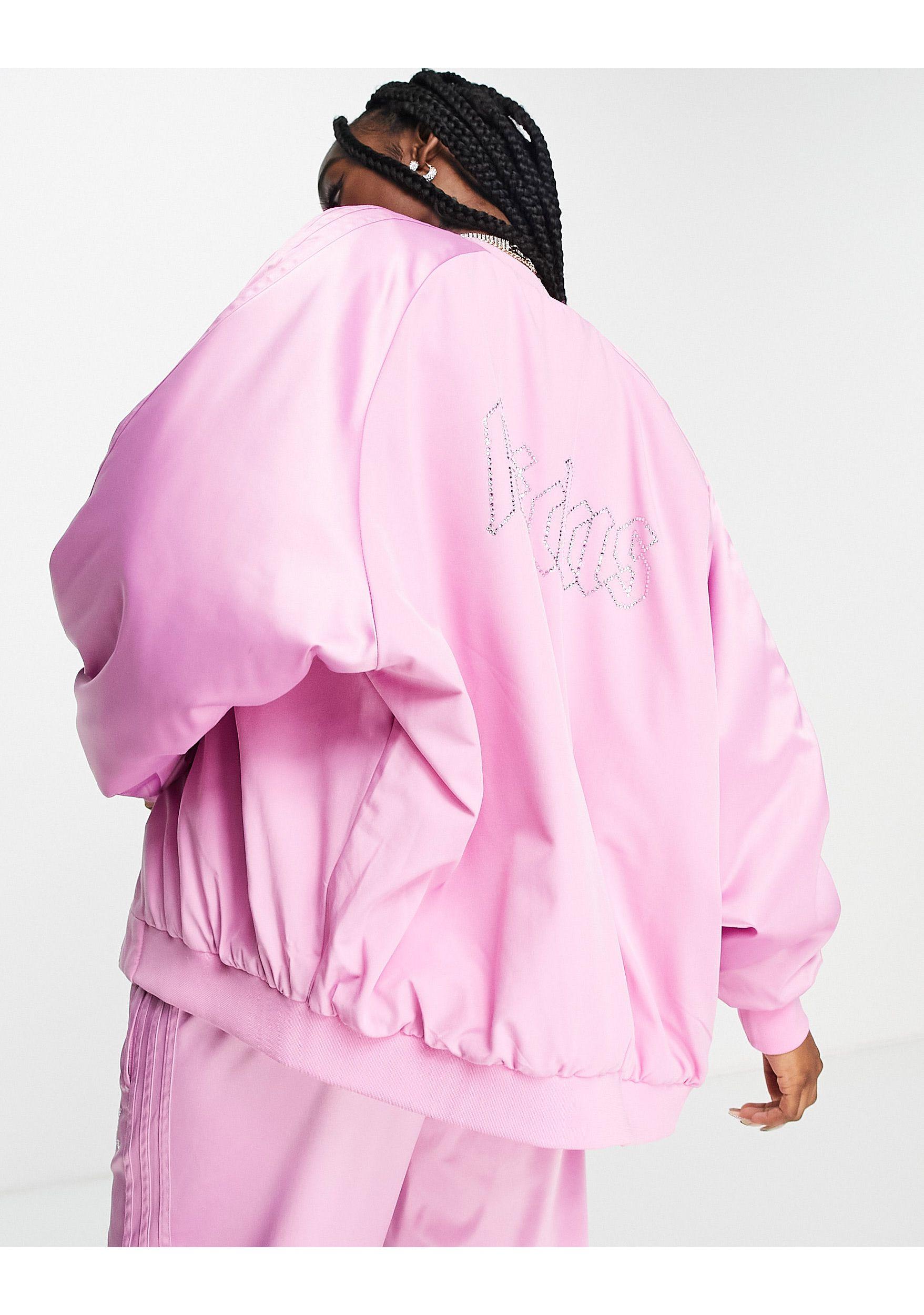 sjaal linnen Net zo adidas Originals '2000s Luxe' Satin Bomber Jacket in Pink | Lyst Australia