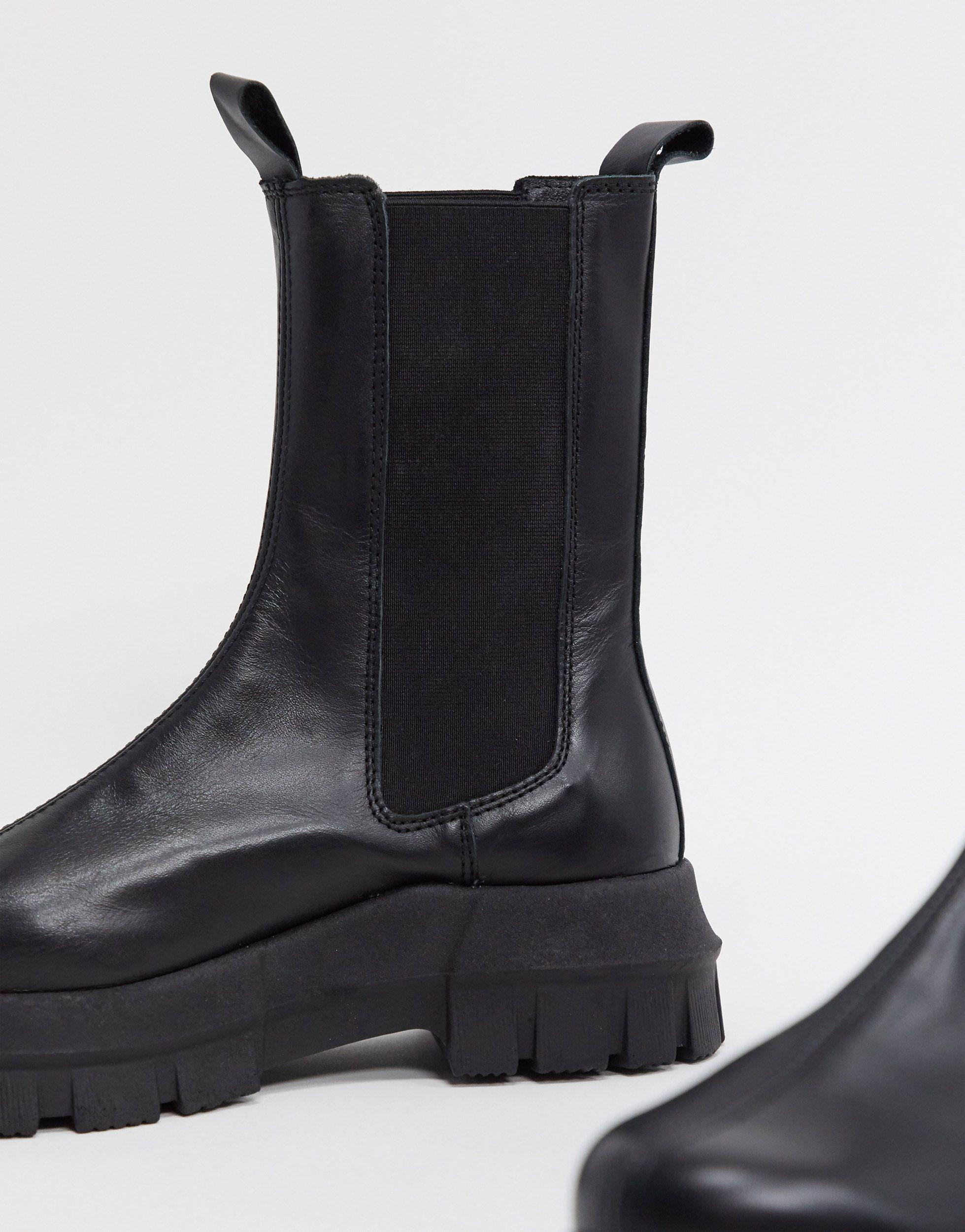 aqum premium leather chunky chelsea boots in black