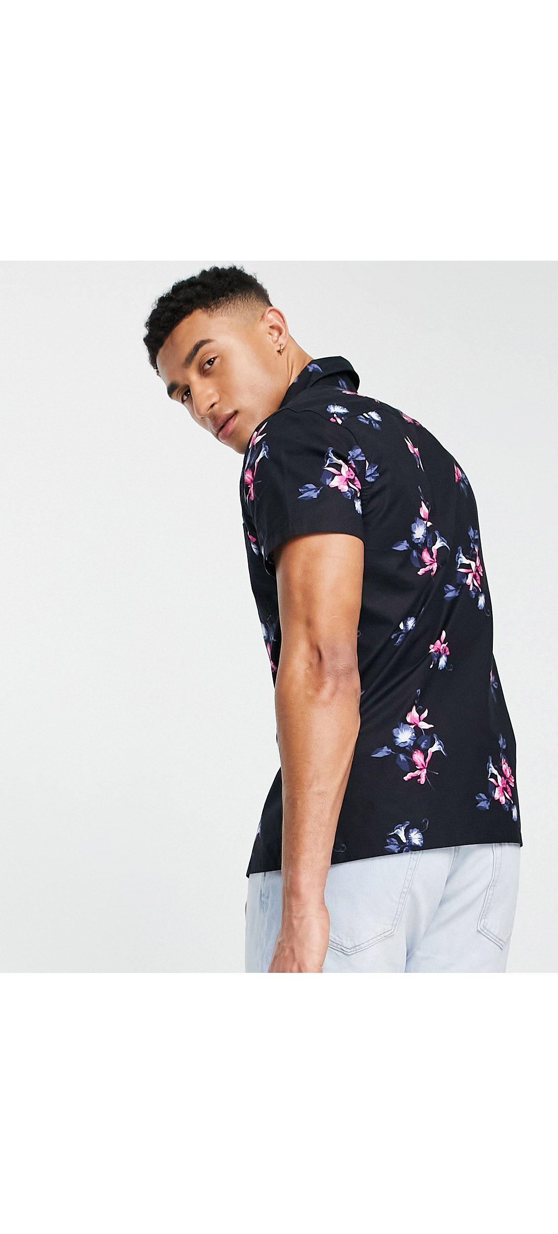 Hollister Co. FLORAL MIXED EMBROIDERY AND PRINT - Print T-shirt - black 