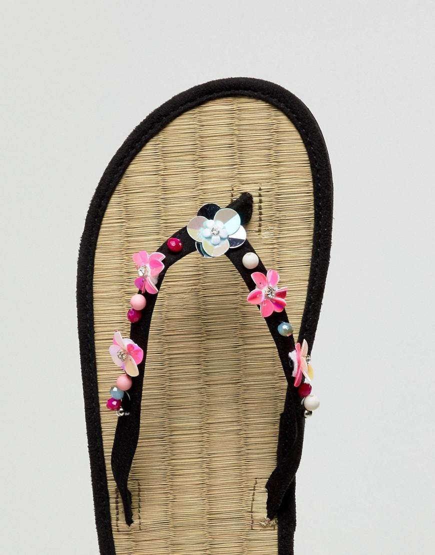 monsoon seagrass flip flops