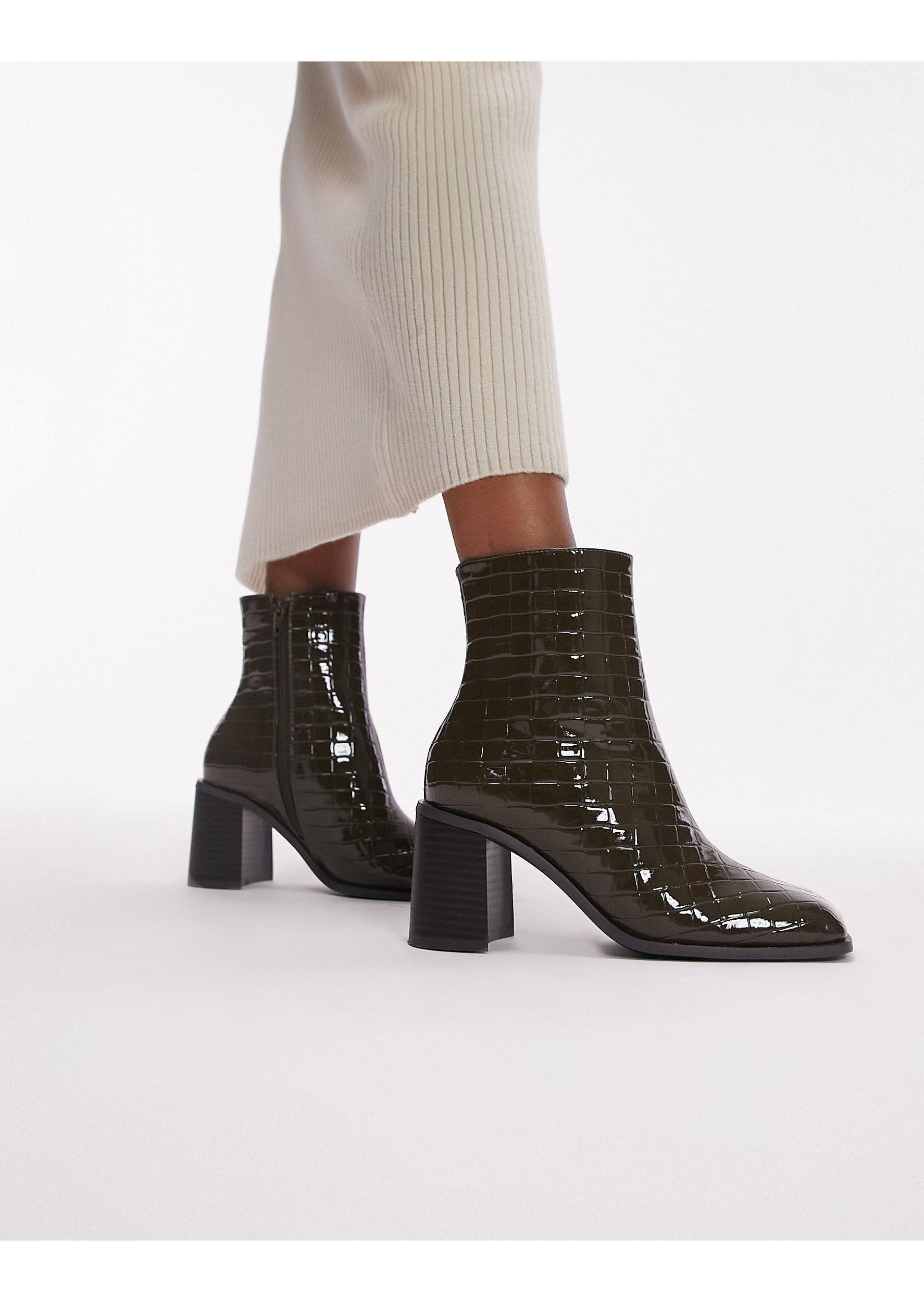 TOPSHOP Wide Fit Mae Block Heel Ankle Boot in White | Lyst