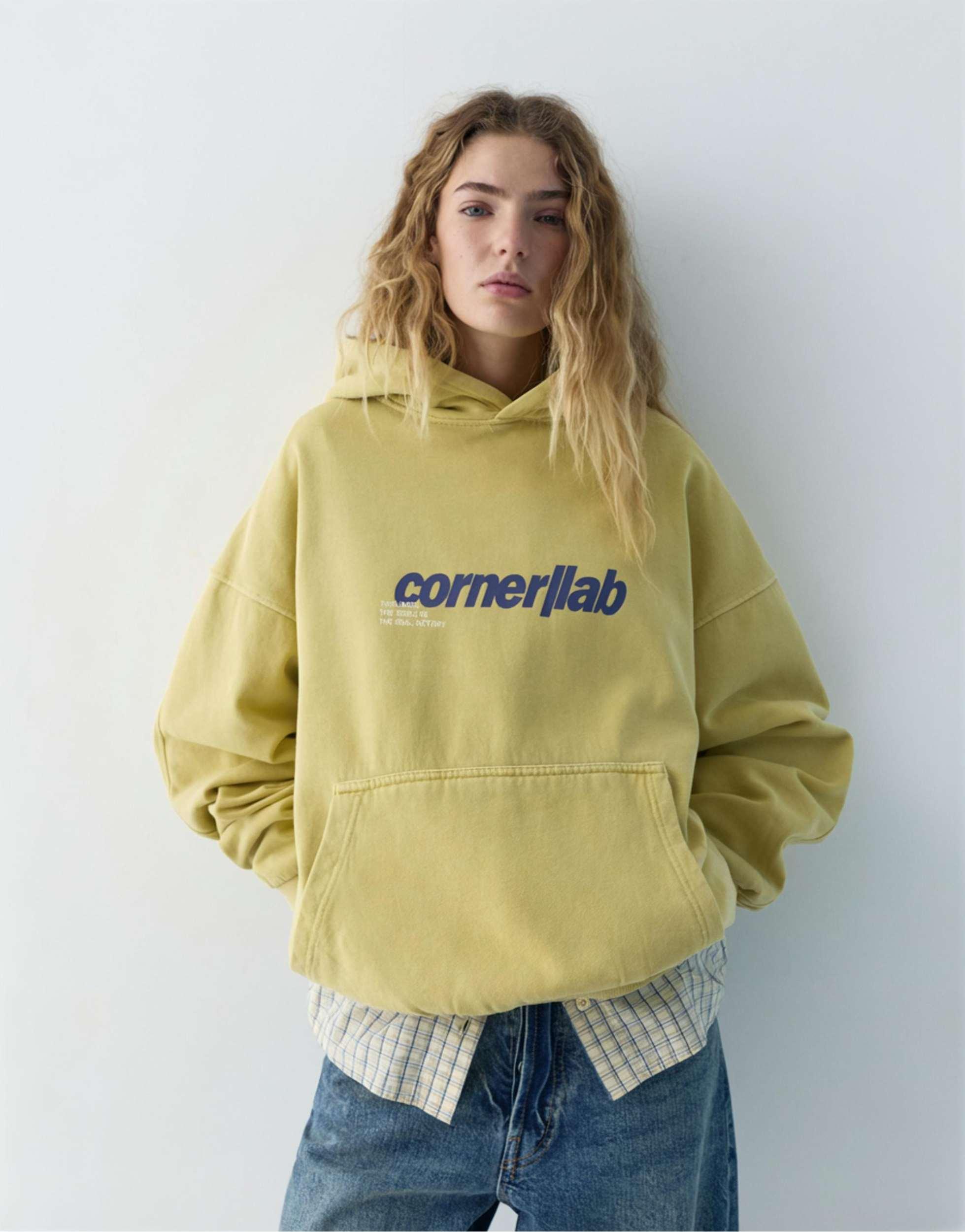 Sweat à Capuche Pull & Bear Beige - Taille M/12, Zip Intégral, Occasion