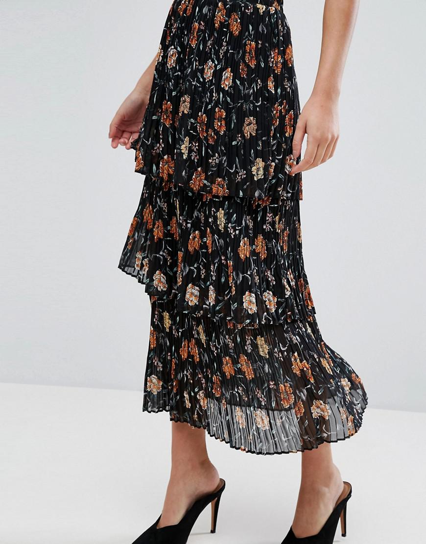 New Look Synthetic Floral Tiered Midi Skirt in Black - Lyst