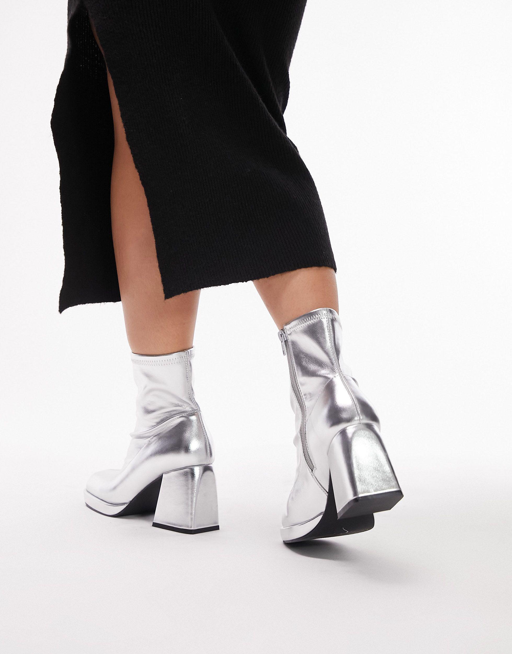 TOPSHOP Wide Fit Tiff Block Heeled Ankle Boot in White | Lyst